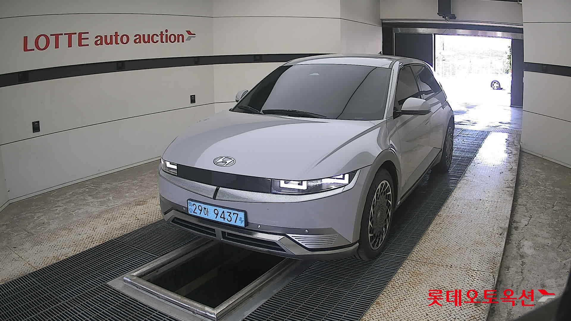 2022 - hyundai ioniq
