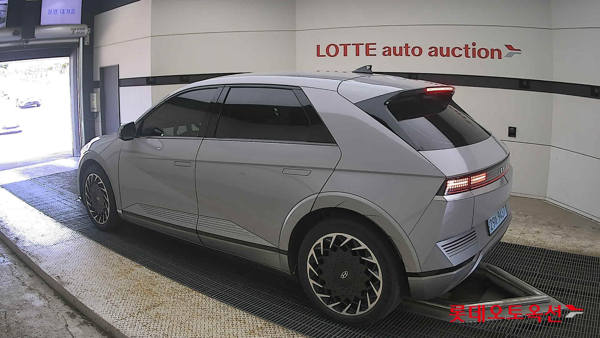 2022 - hyundai ioniq