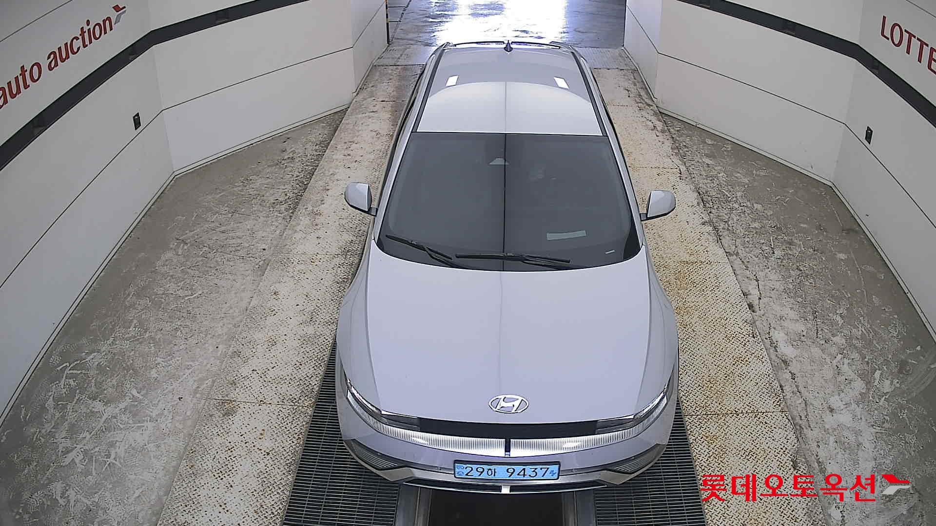 2022 - hyundai ioniq