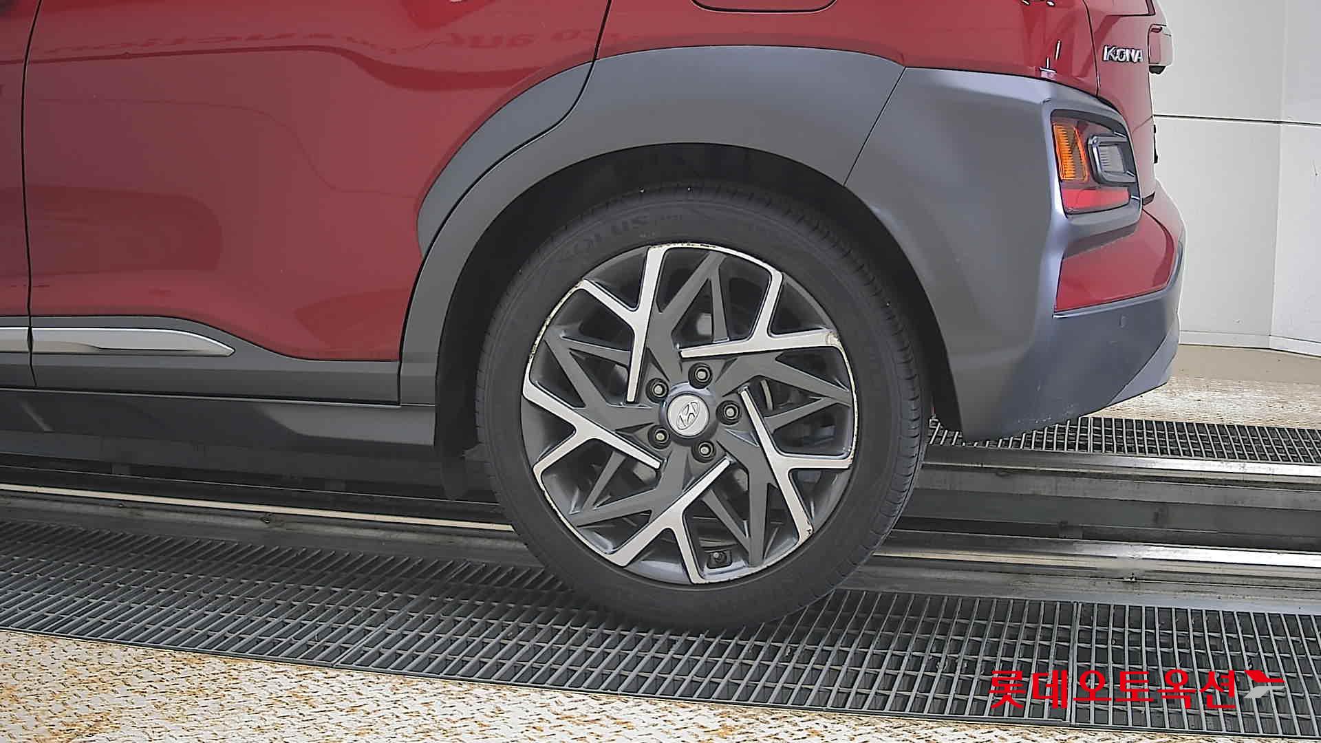 2020 - hyundai kona