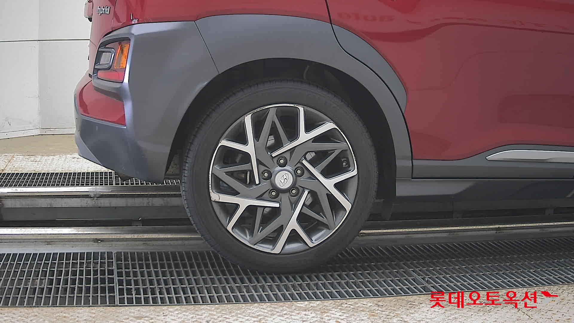 2020 - hyundai kona