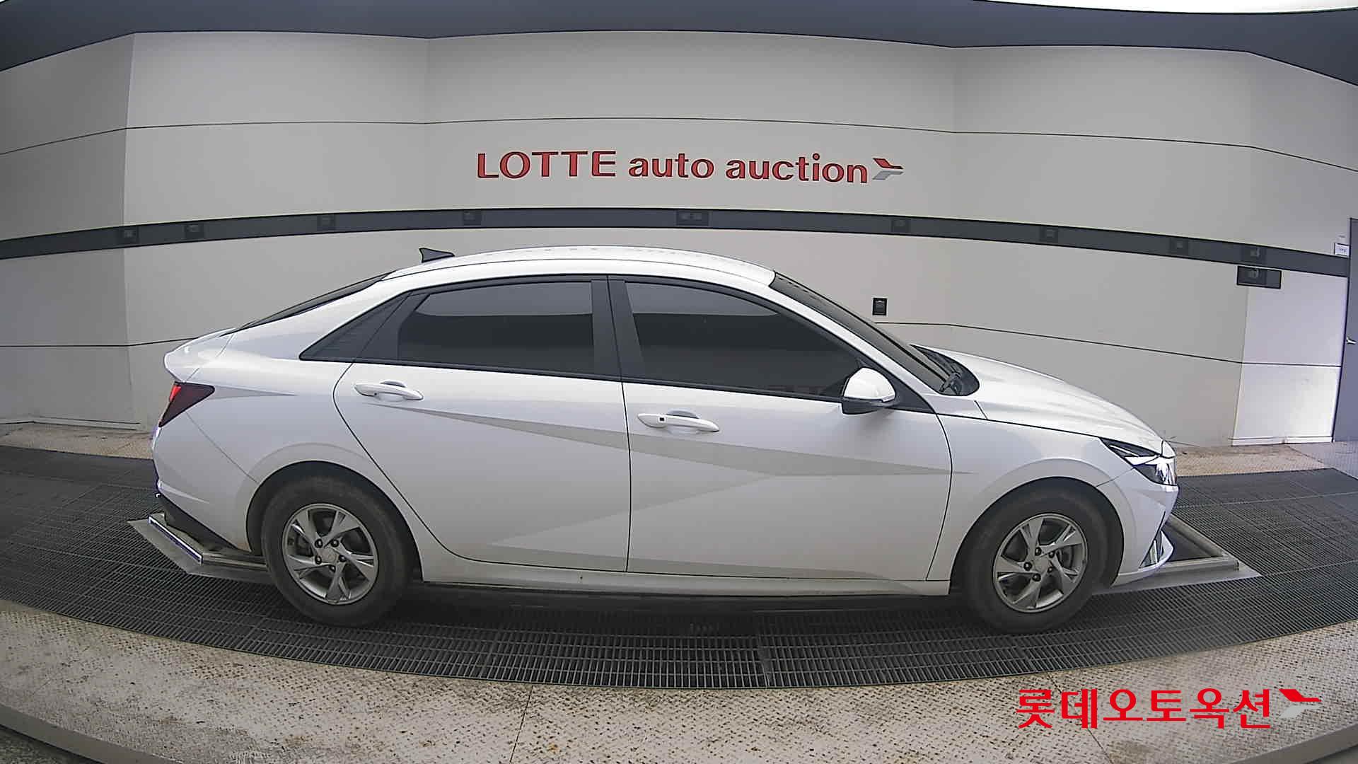 2021 - hyundai avante
