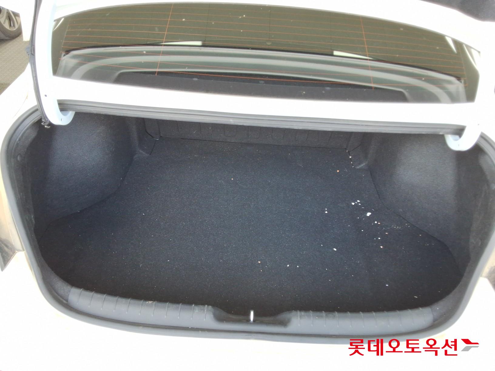 2021 - hyundai avante