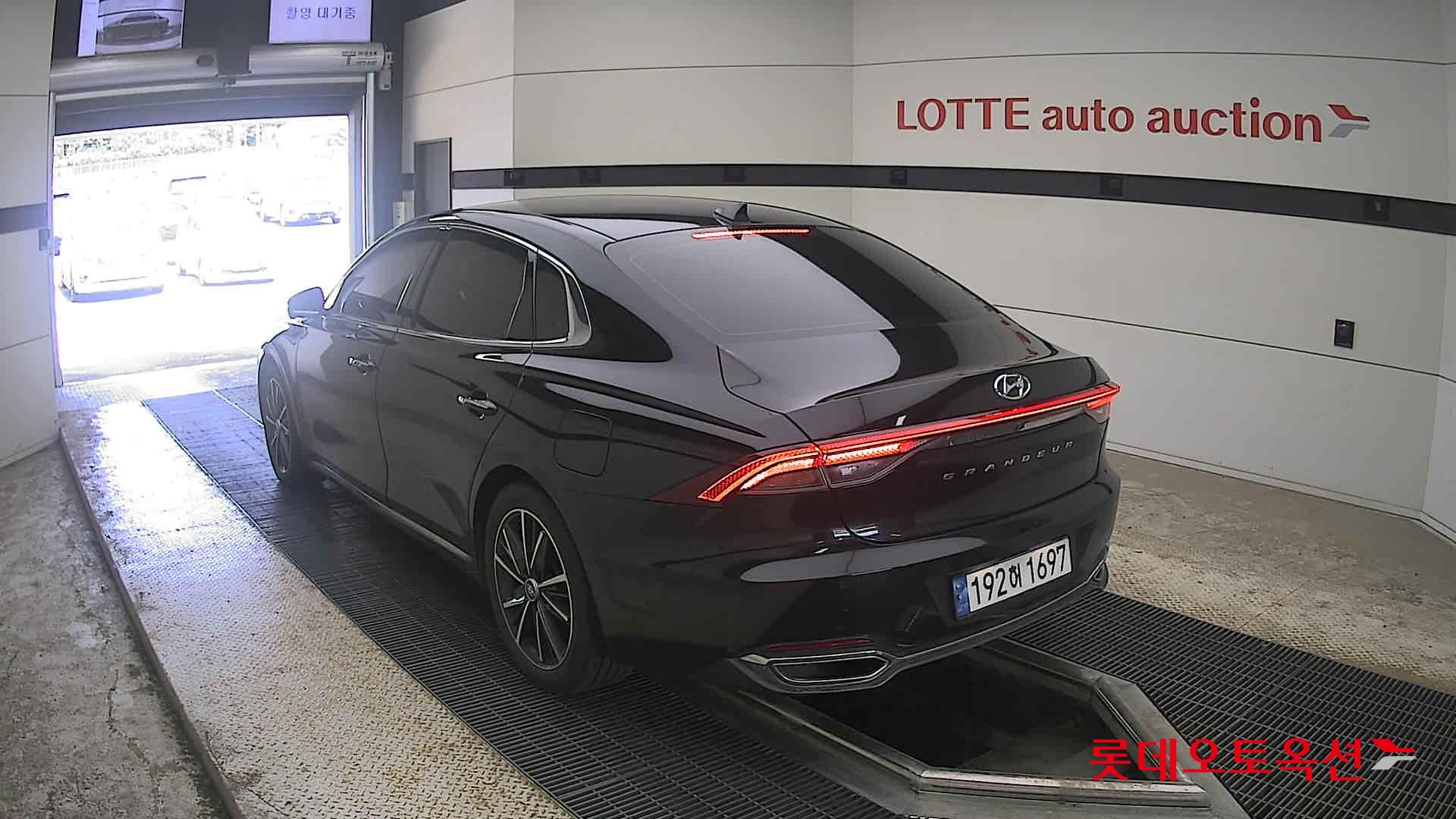 2023 - hyundai grandeur