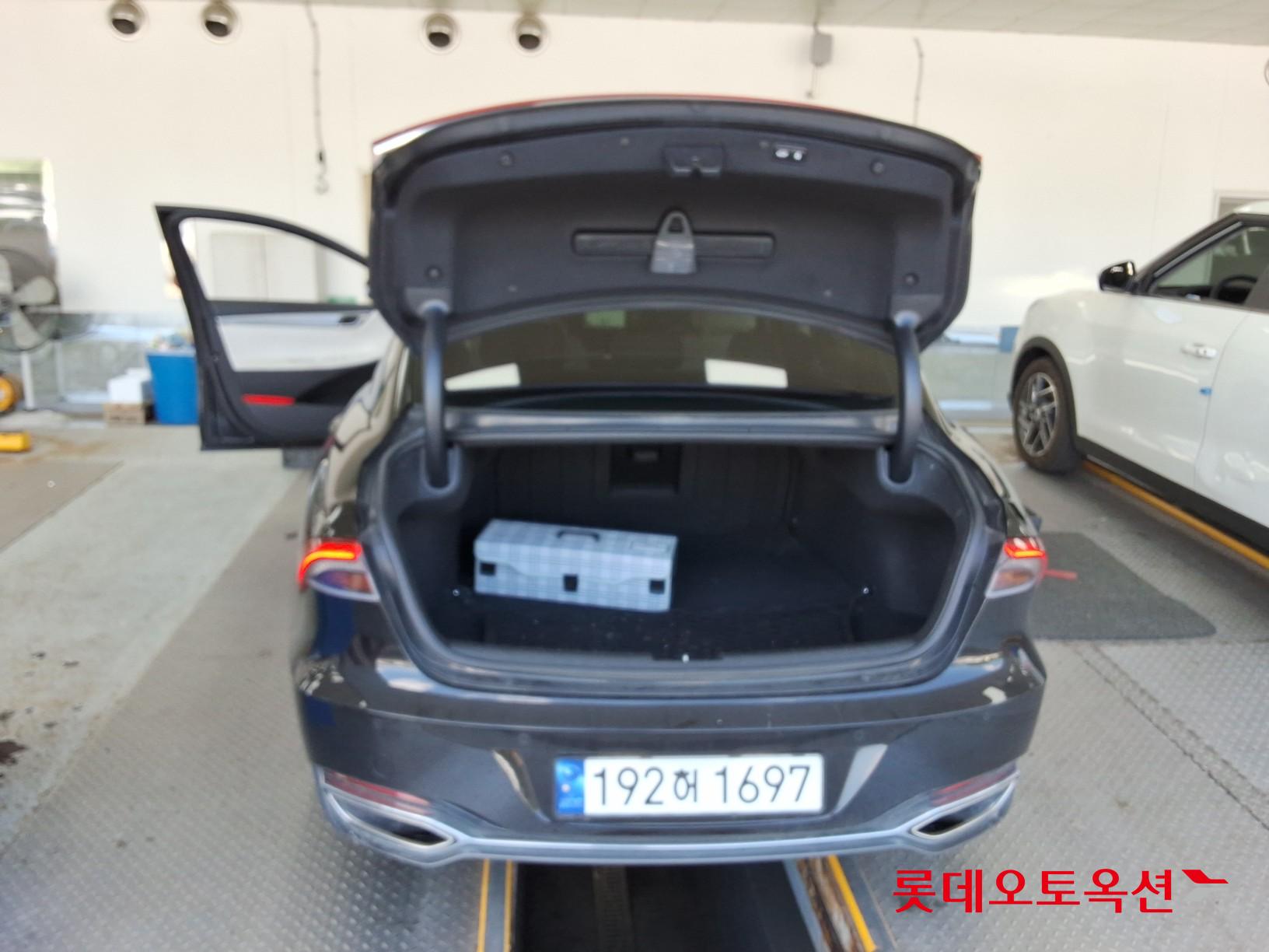 2023 - hyundai grandeur