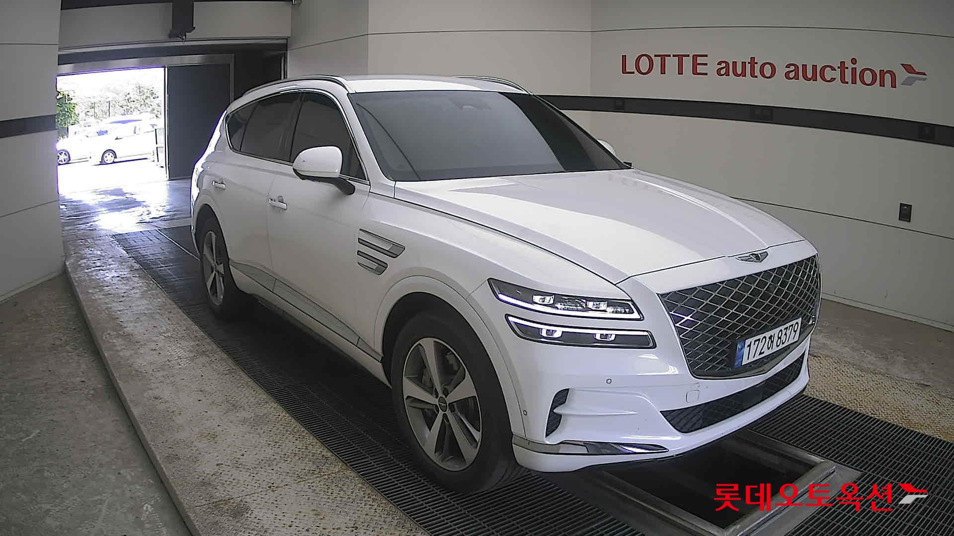 2022 - genesis gv80