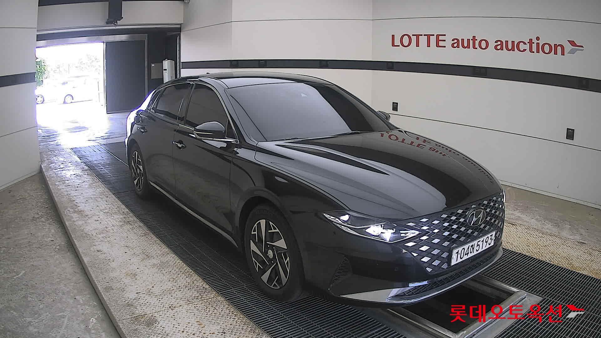 2021 - hyundai grandeur