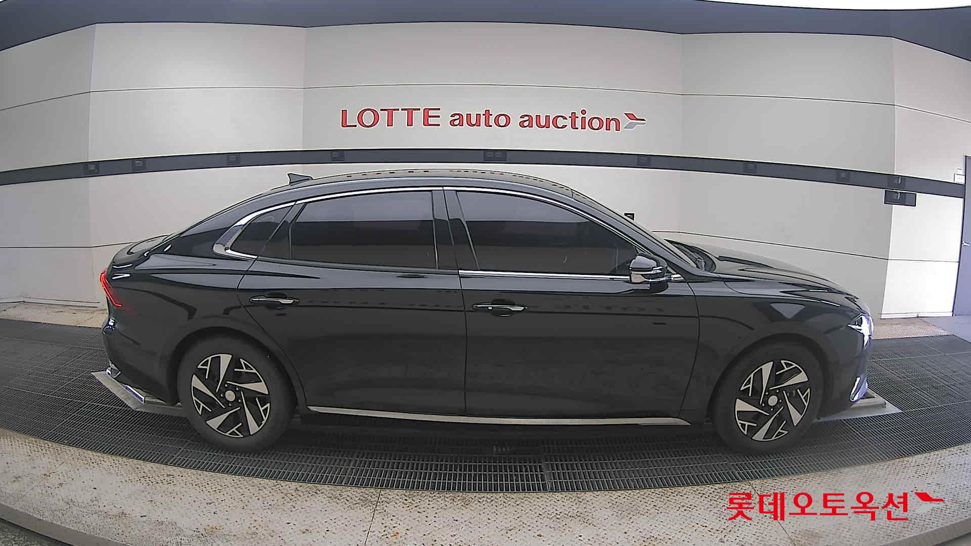 2021 - hyundai grandeur