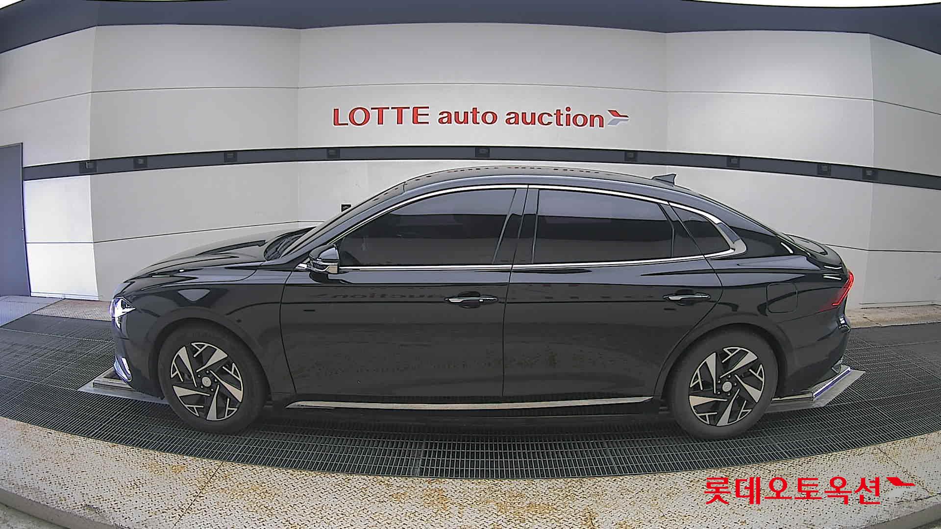 2021 - hyundai grandeur