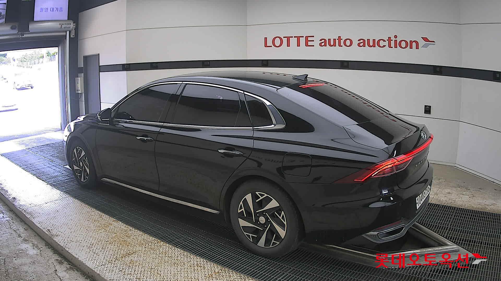 2021 - hyundai grandeur