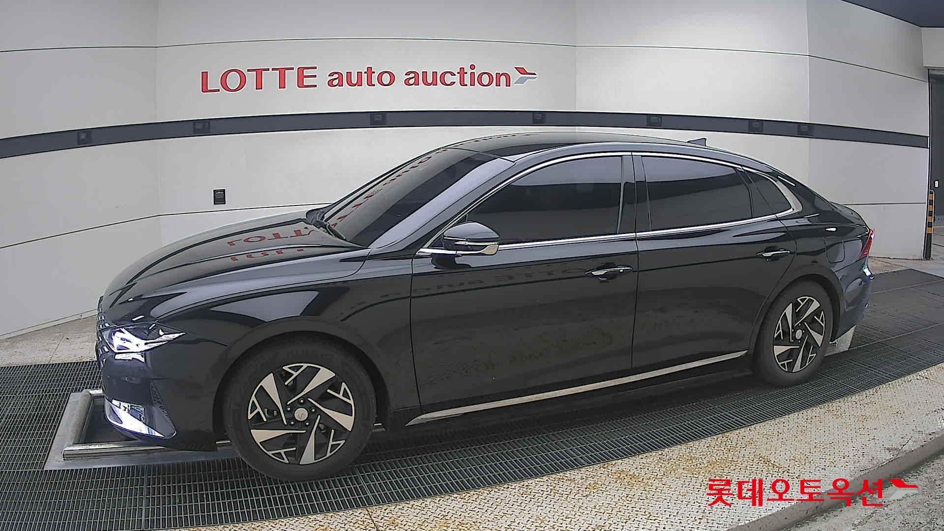 2021 - hyundai grandeur