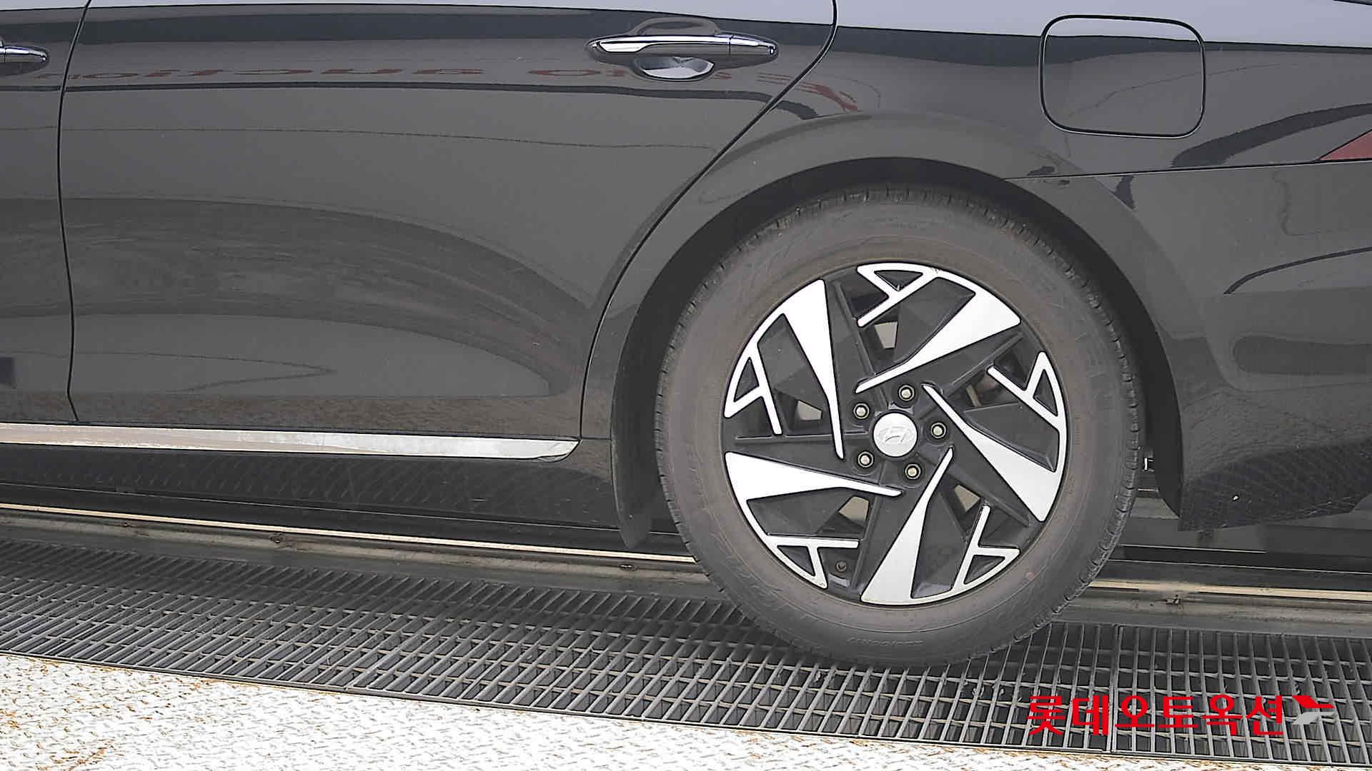 2021 - hyundai grandeur