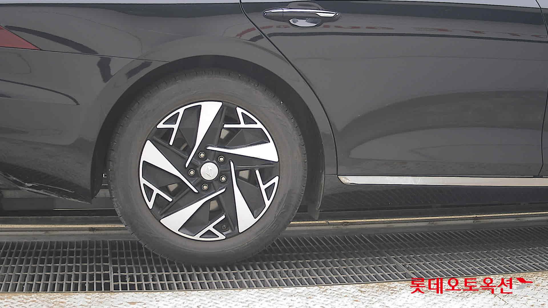 2021 - hyundai grandeur