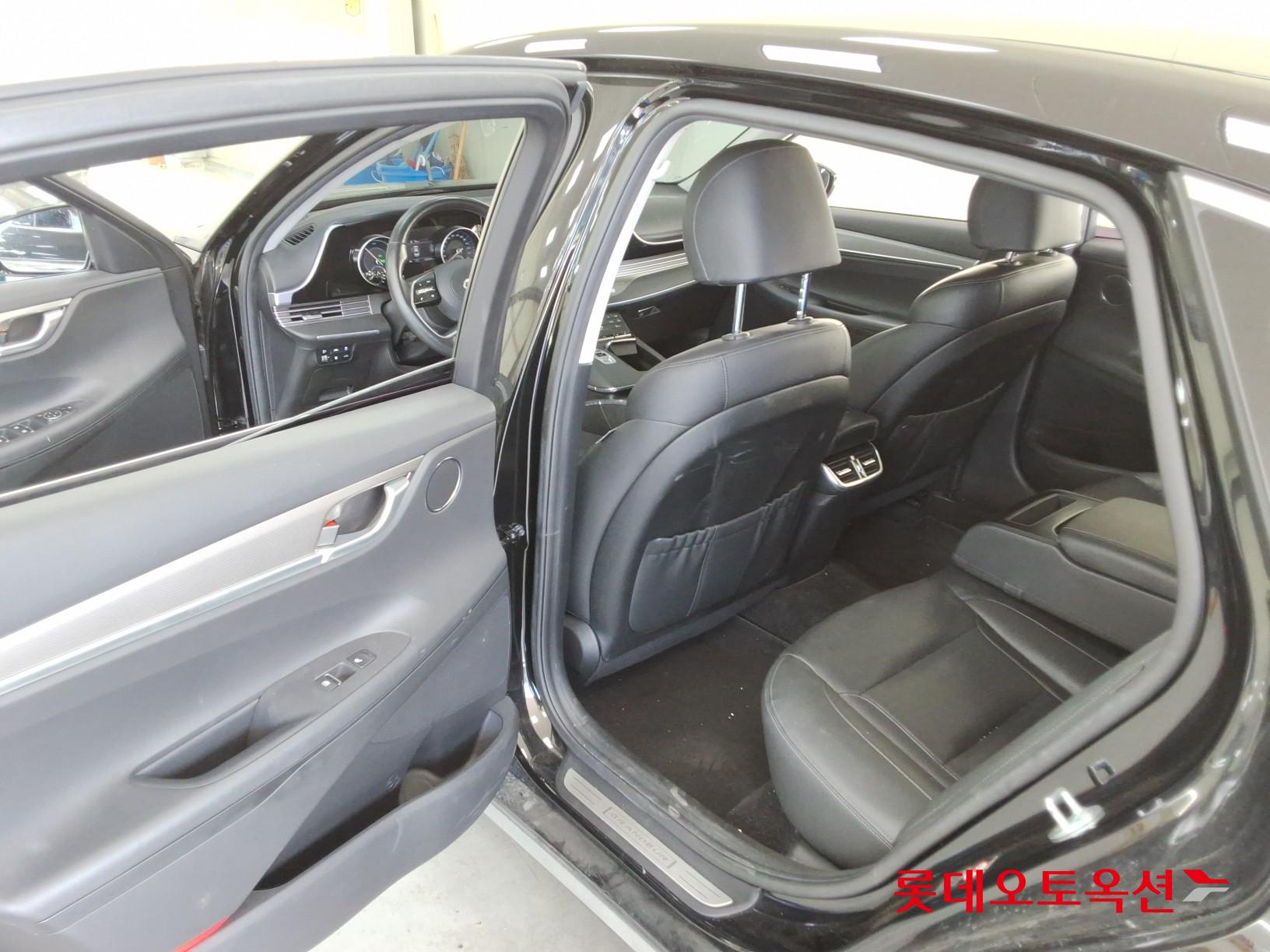 2021 - hyundai grandeur