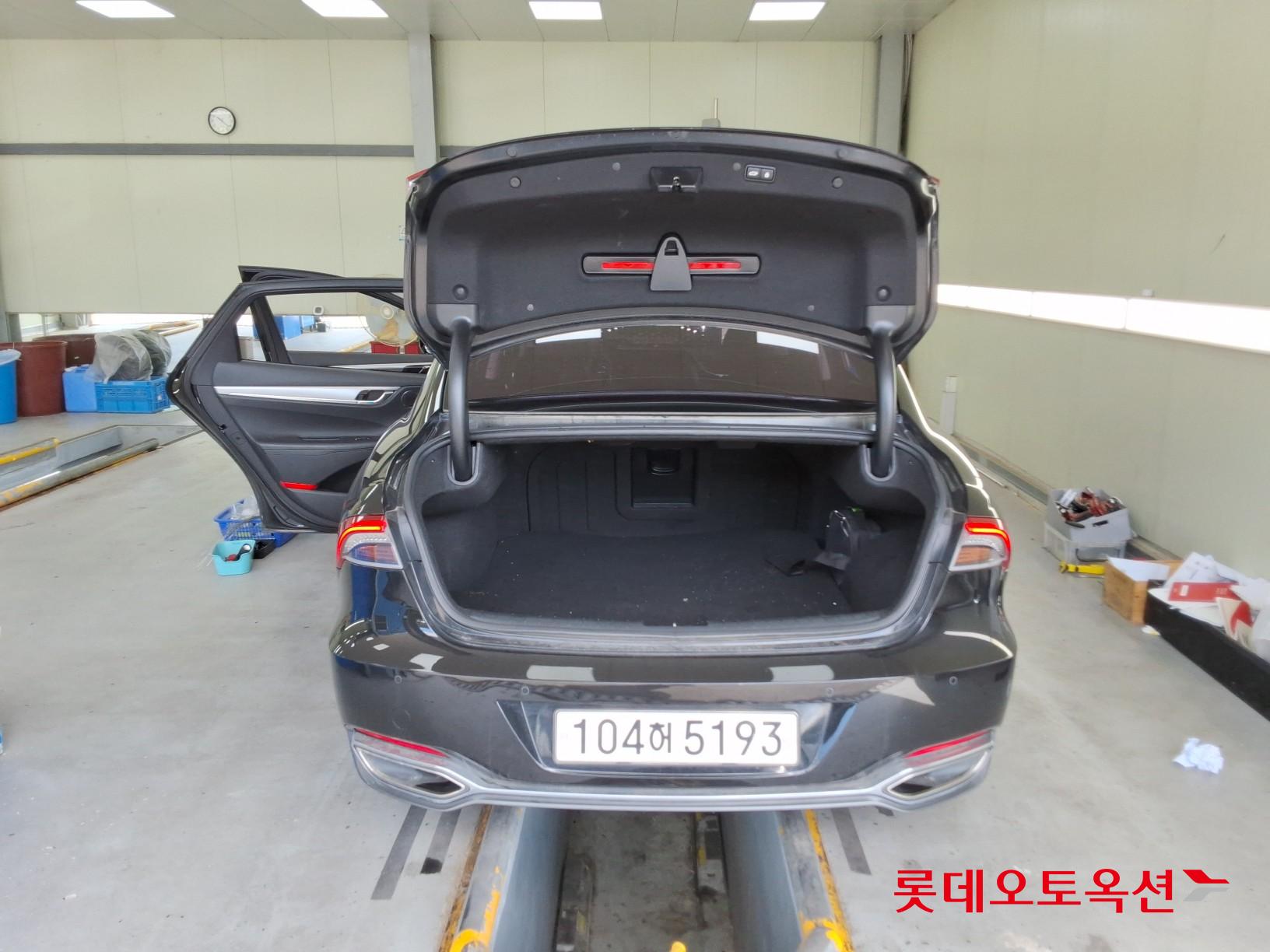 2021 - hyundai grandeur