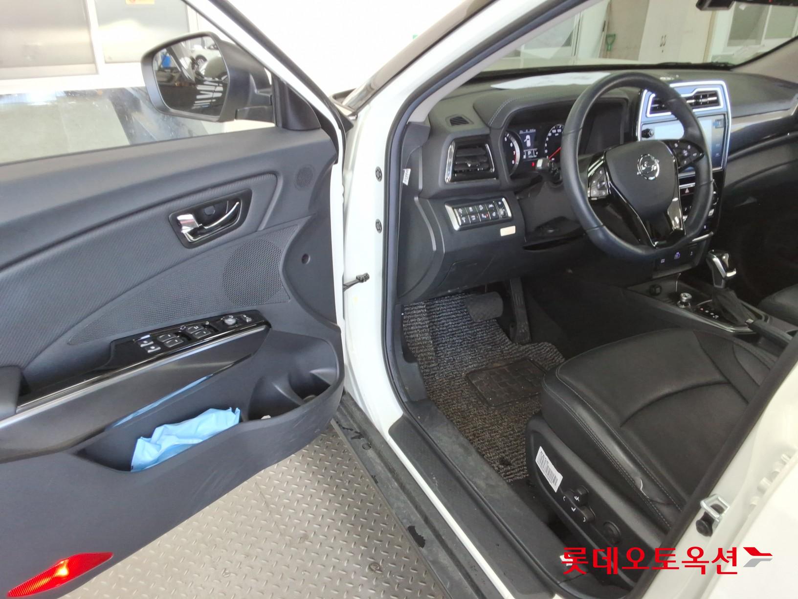 2022 - ssangyong tivoli
