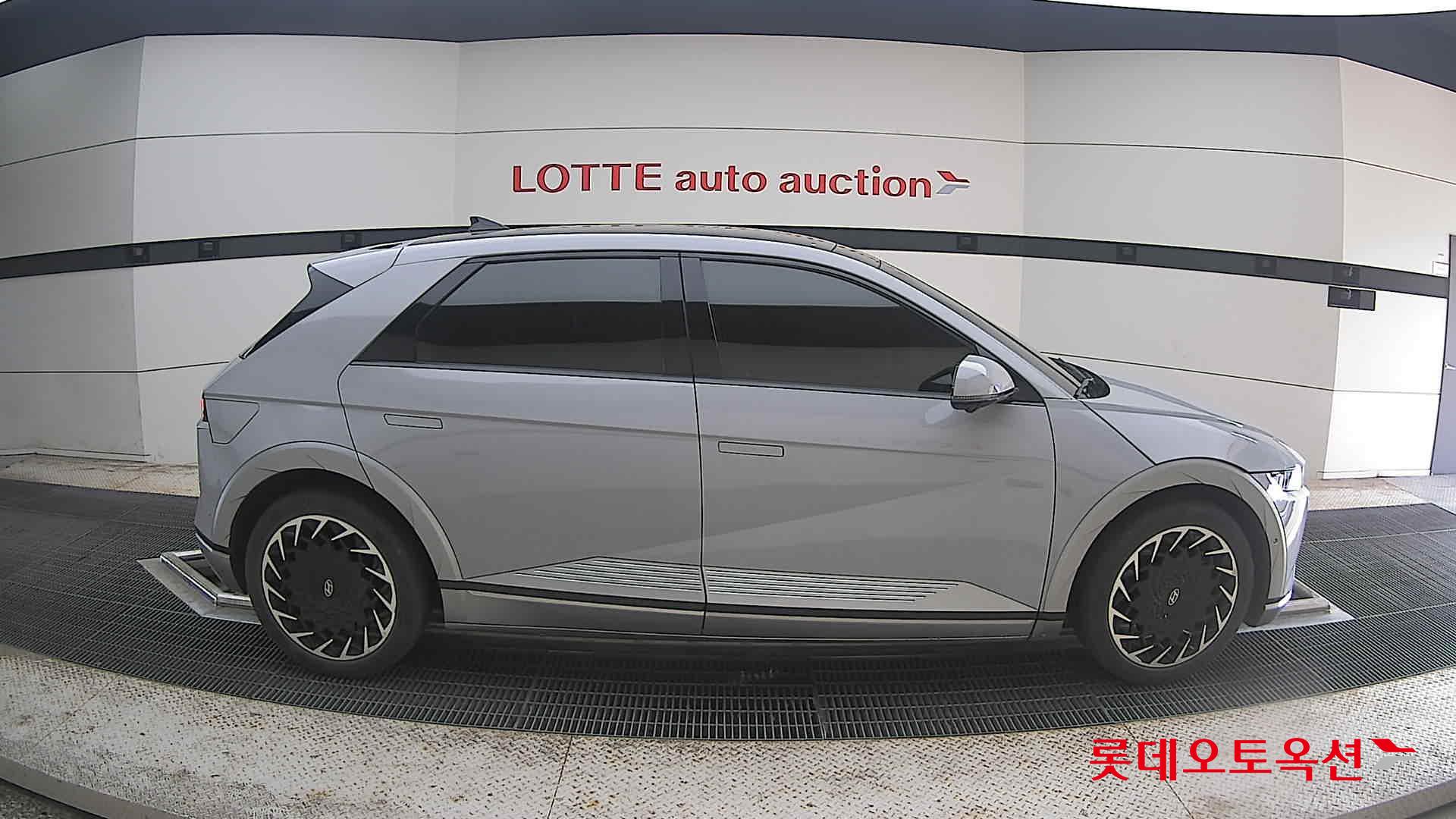 2022 - hyundai ioniq