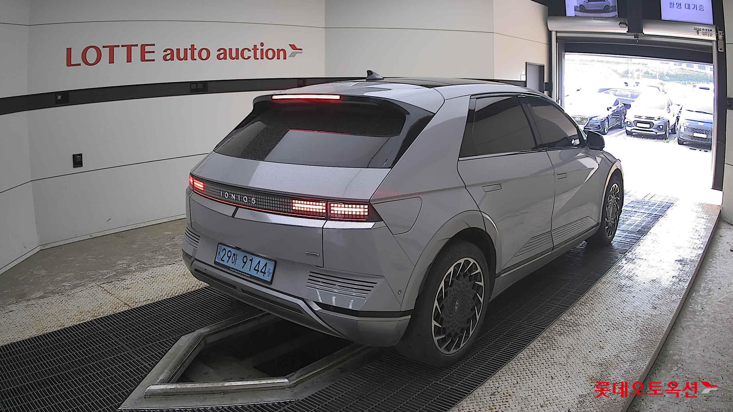 2022 - hyundai ioniq