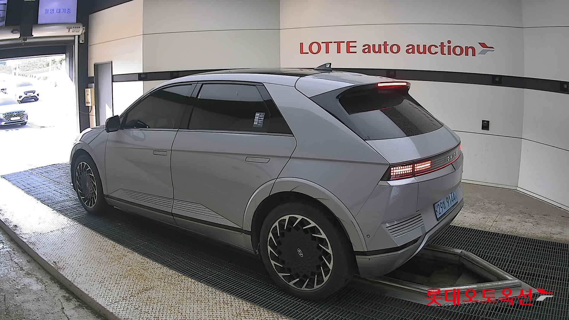 2022 - hyundai ioniq
