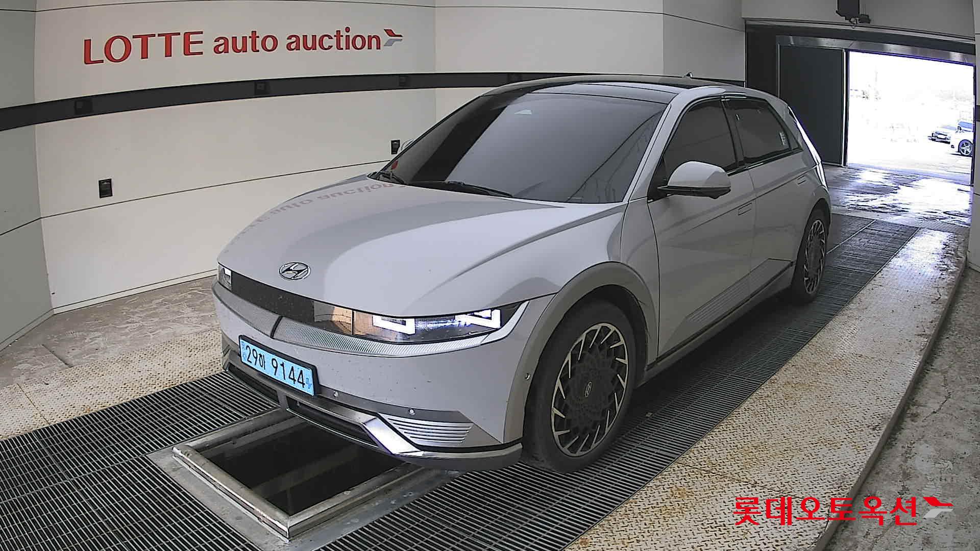 2022 - hyundai ioniq