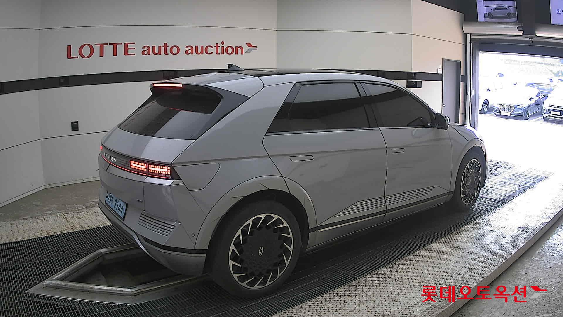 2022 - hyundai ioniq