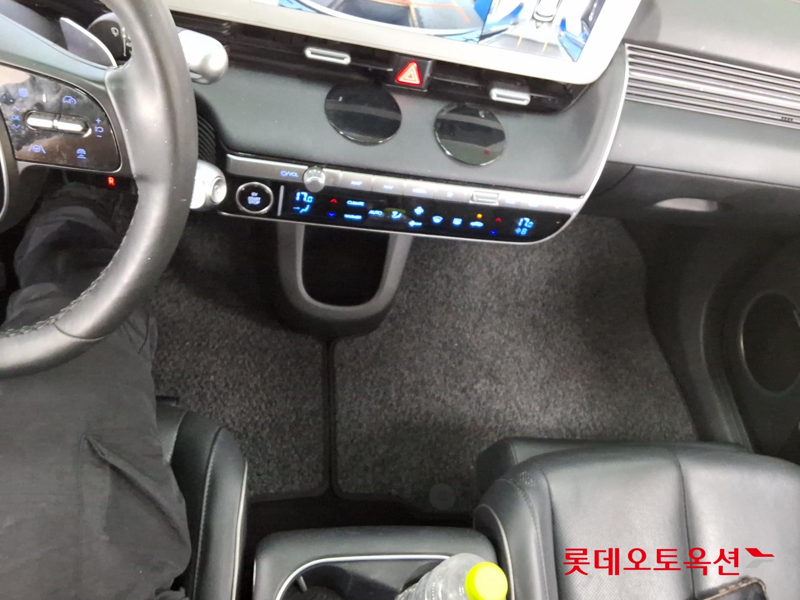 2022 - hyundai ioniq