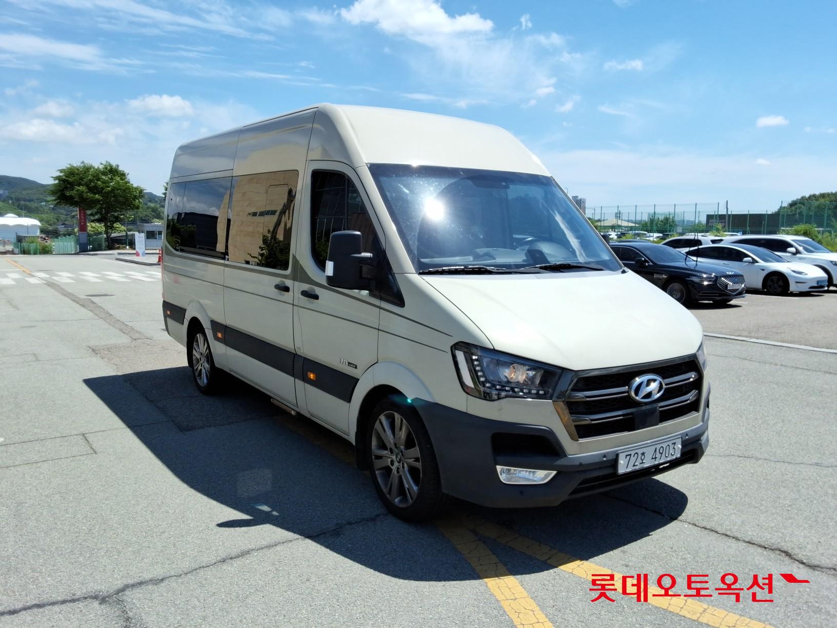 2020 - hyundai solati