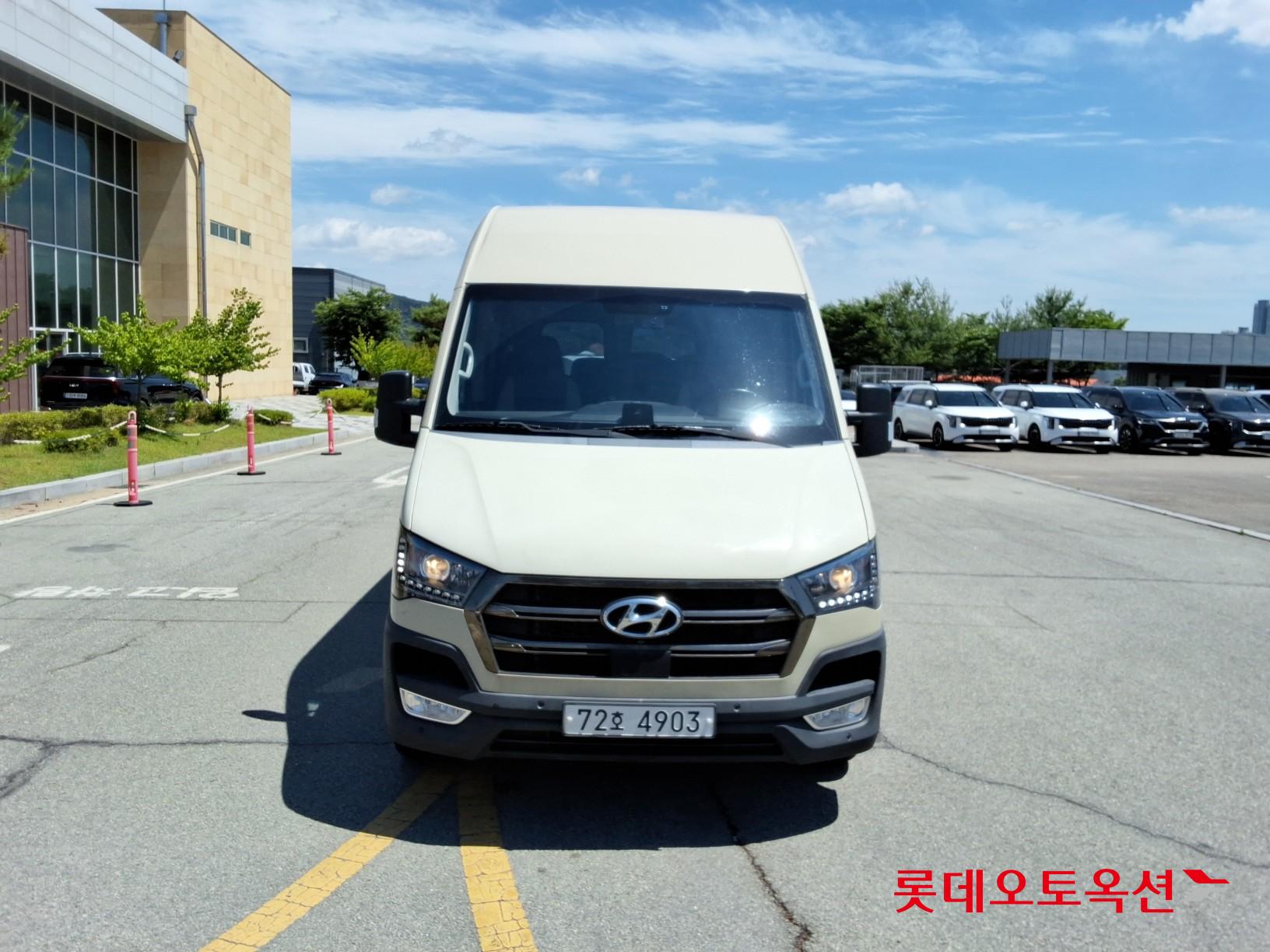 2020 - hyundai solati