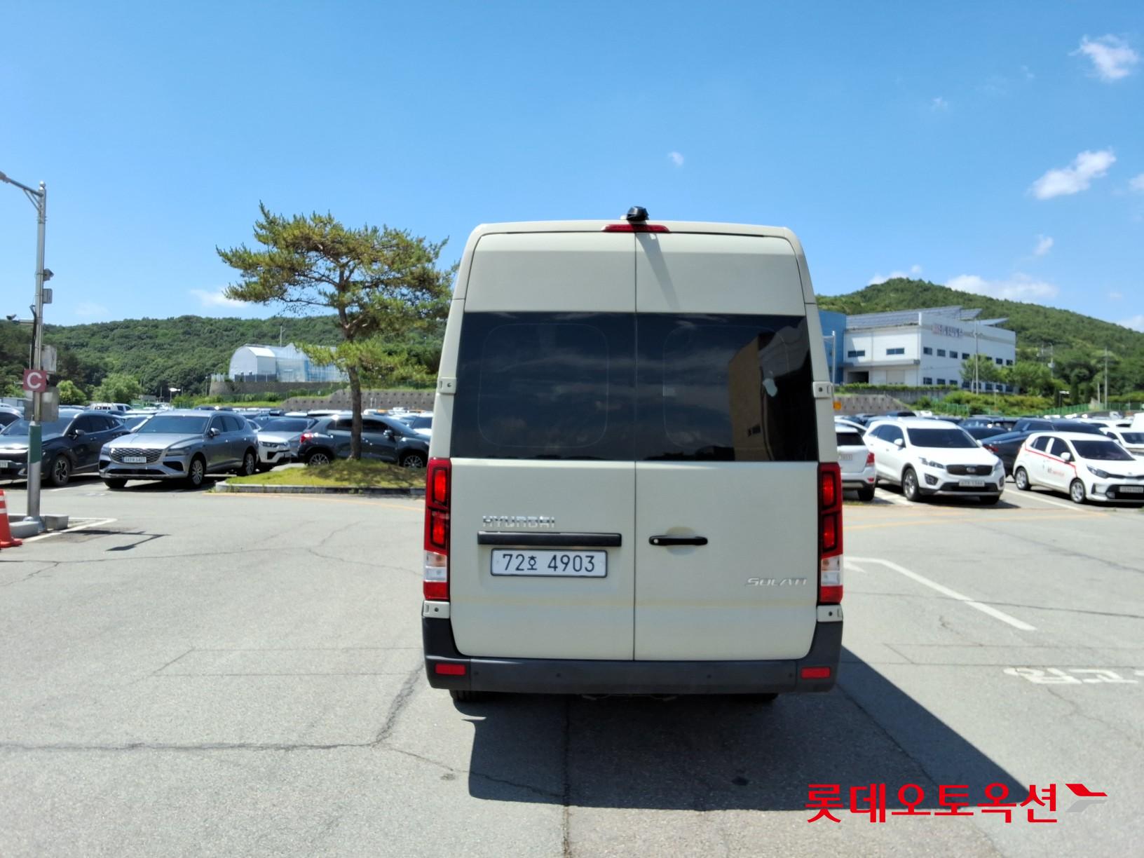 2020 - hyundai solati