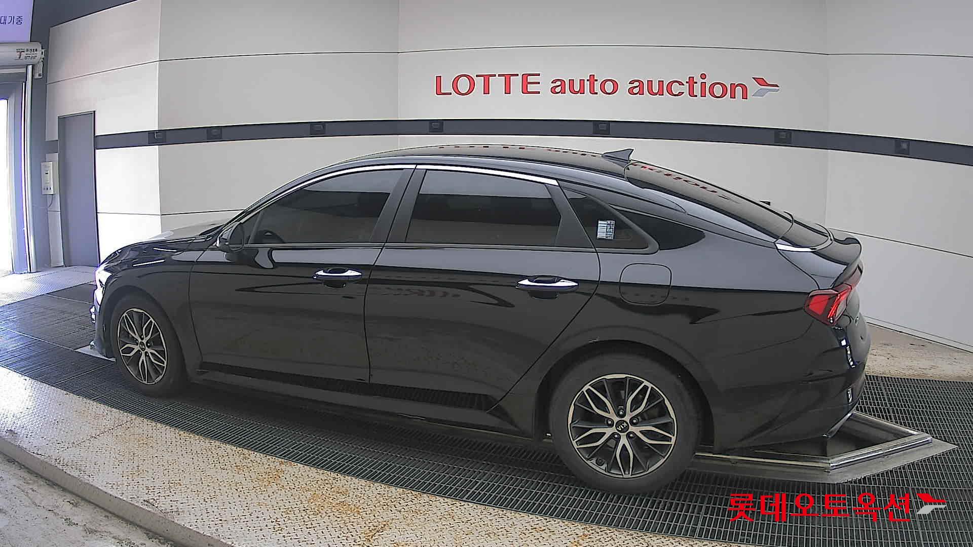 2020 - kia k5