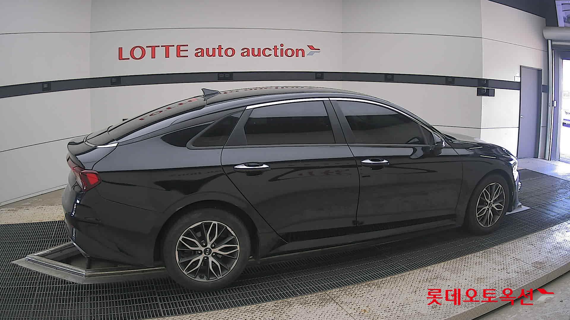 2020 - kia k5