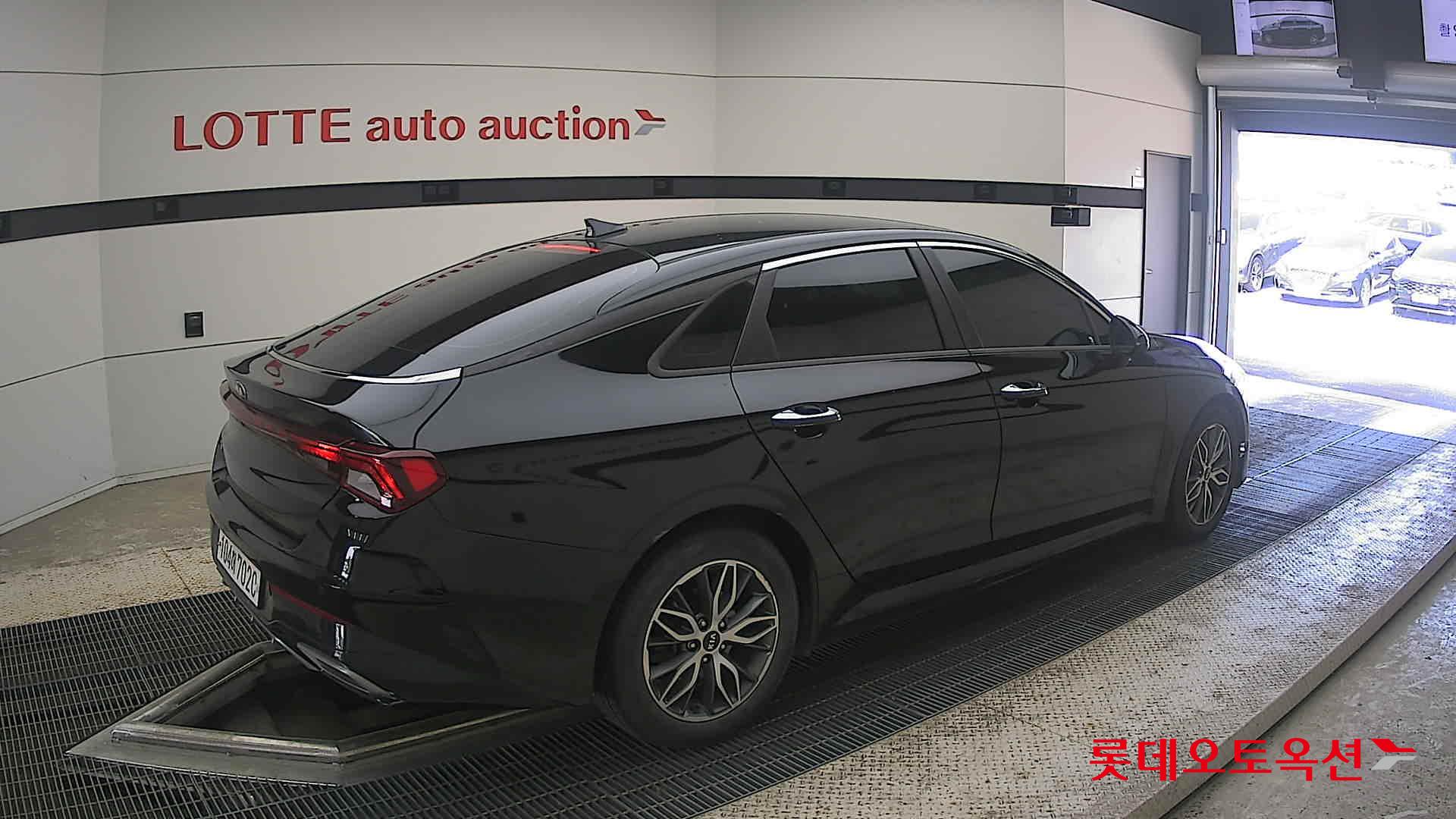 2020 - kia k5