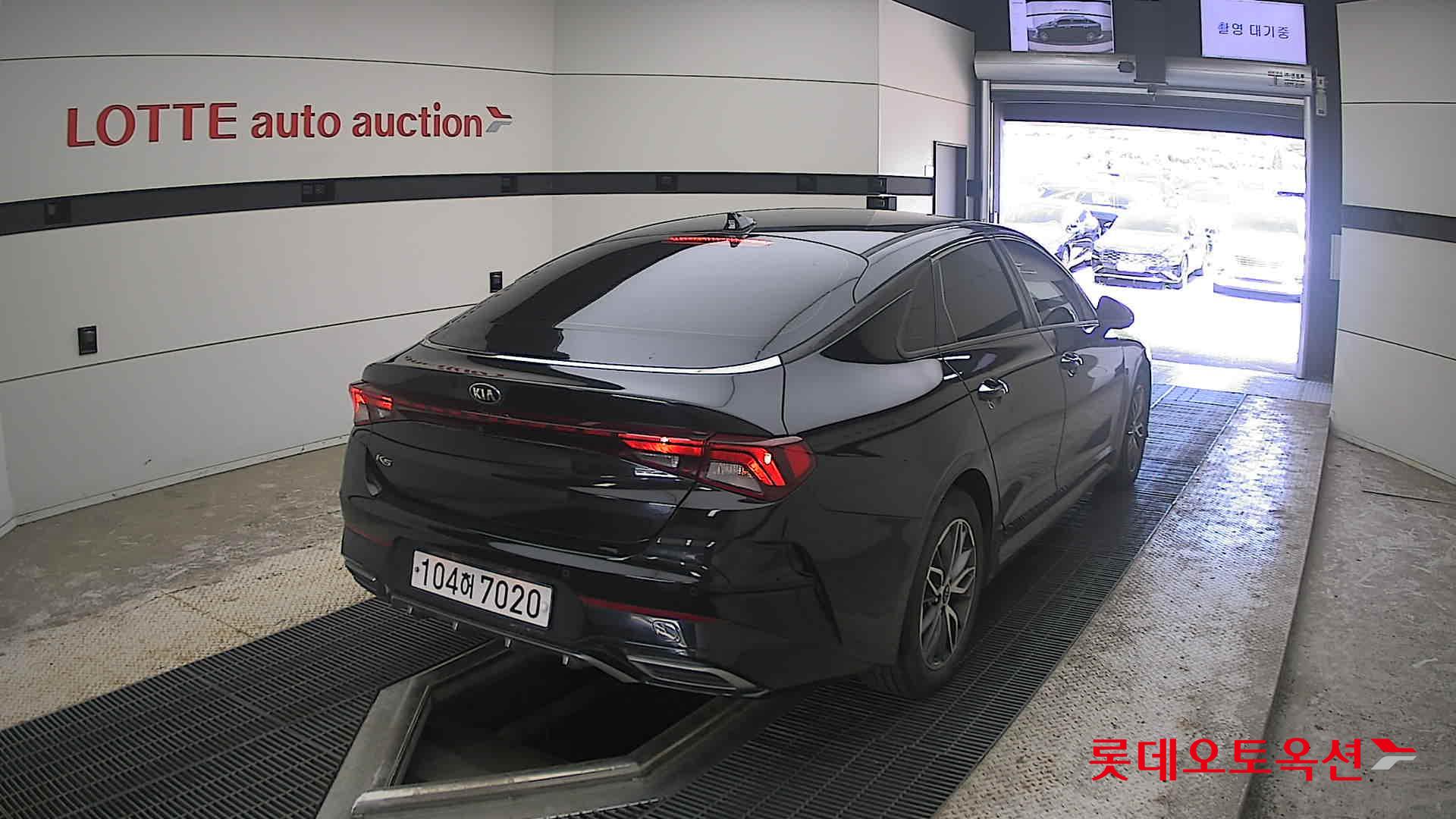 2020 - kia k5