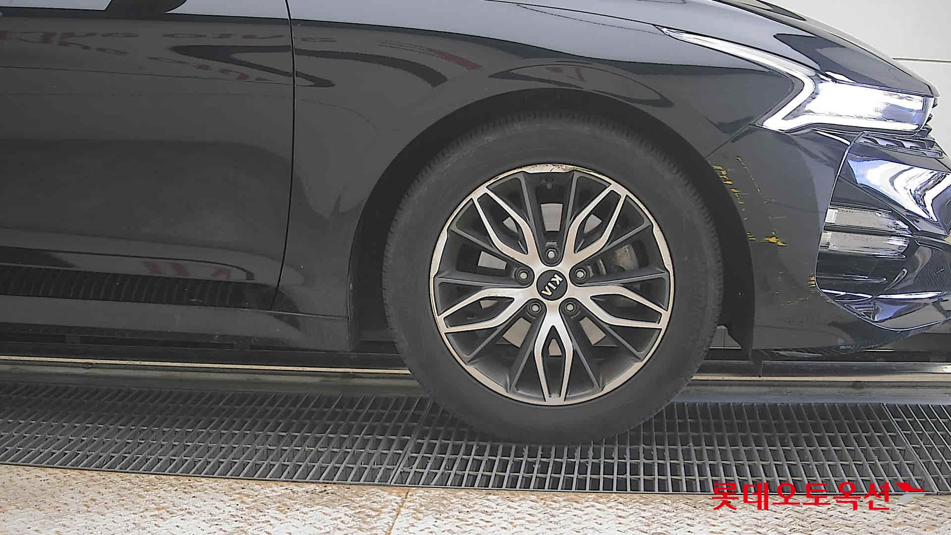 2020 - kia k5