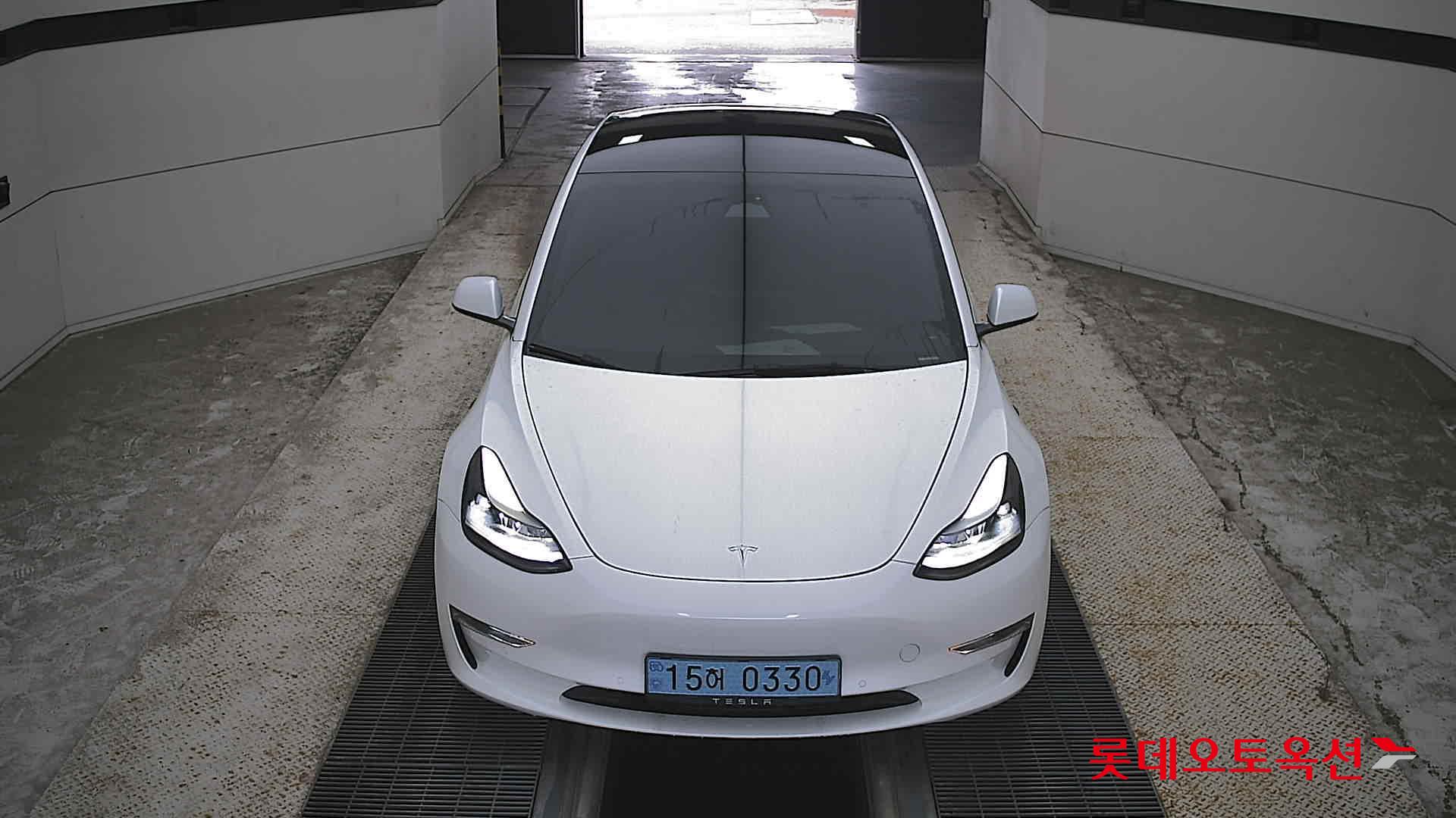 TESLA MODEL 3 (E) RANGE