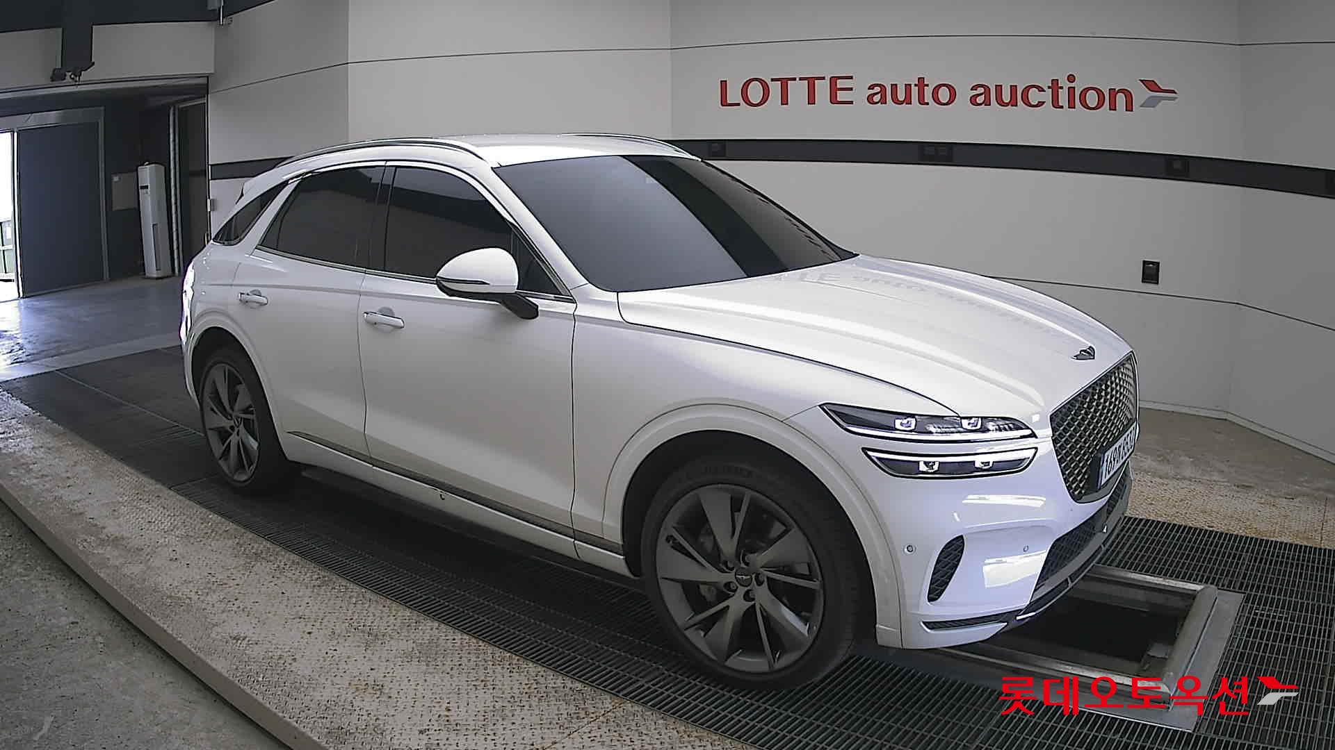 2023 - genesis gv70