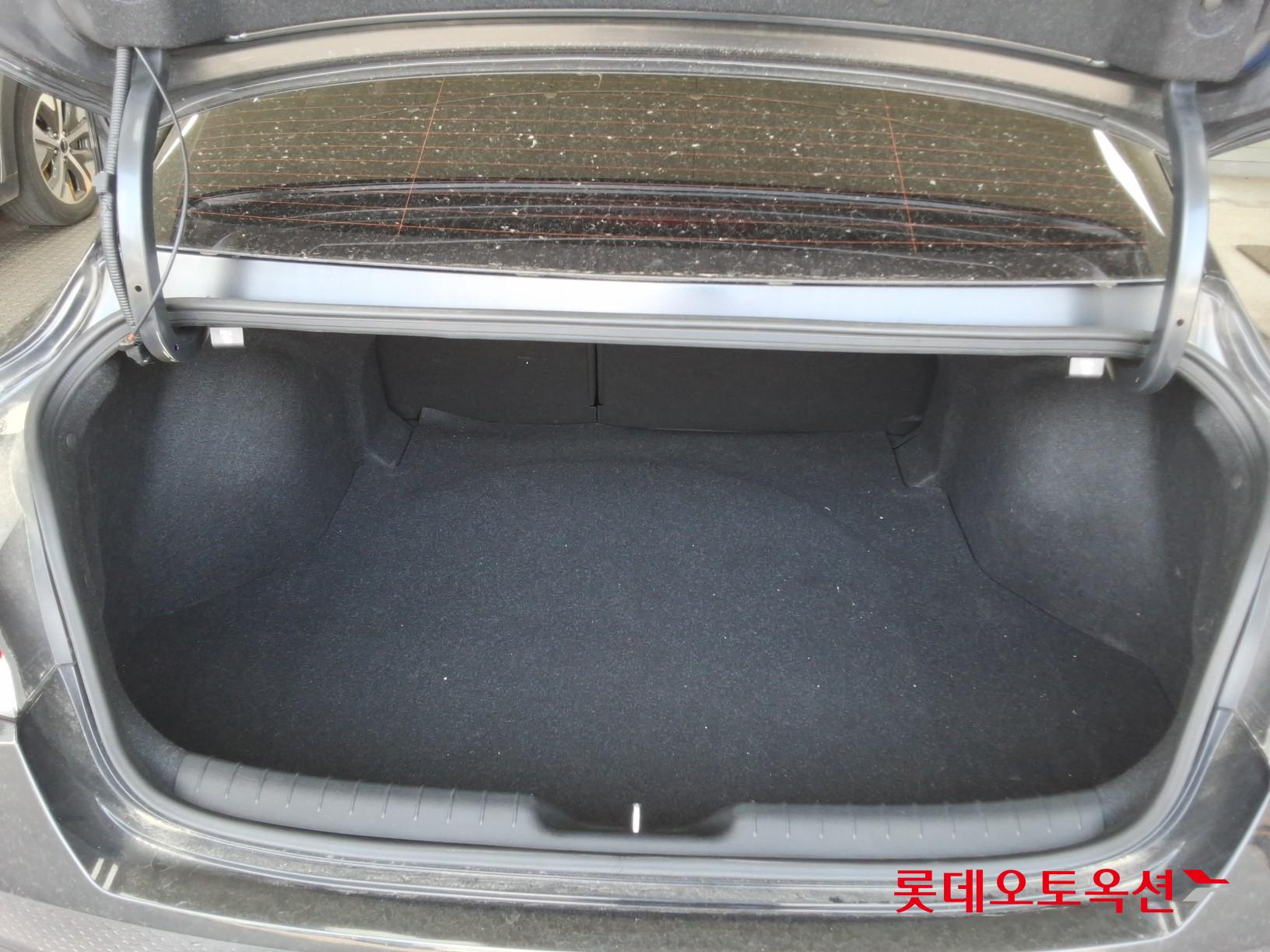 2023 - hyundai avante