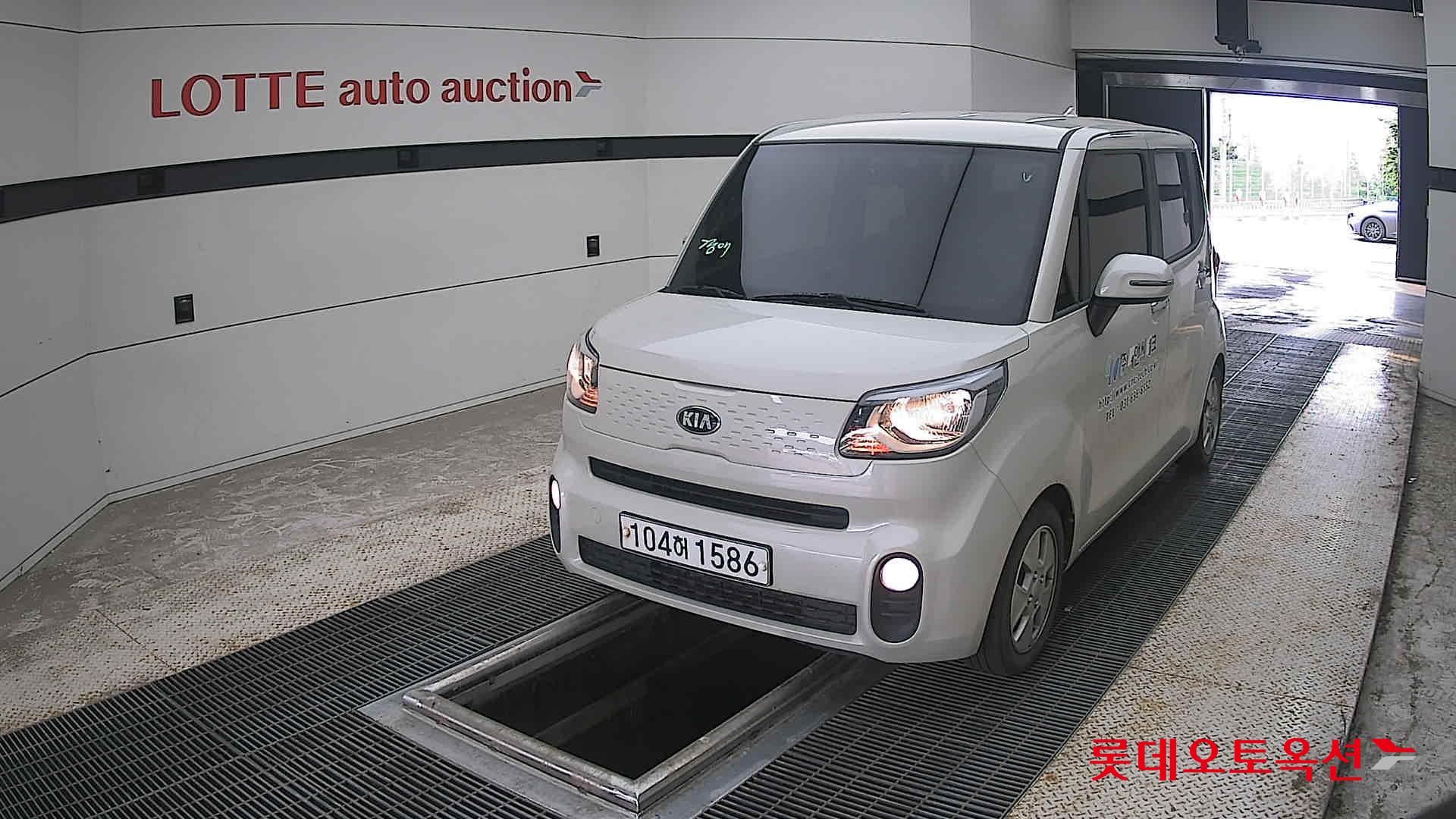 2020 - kia ray