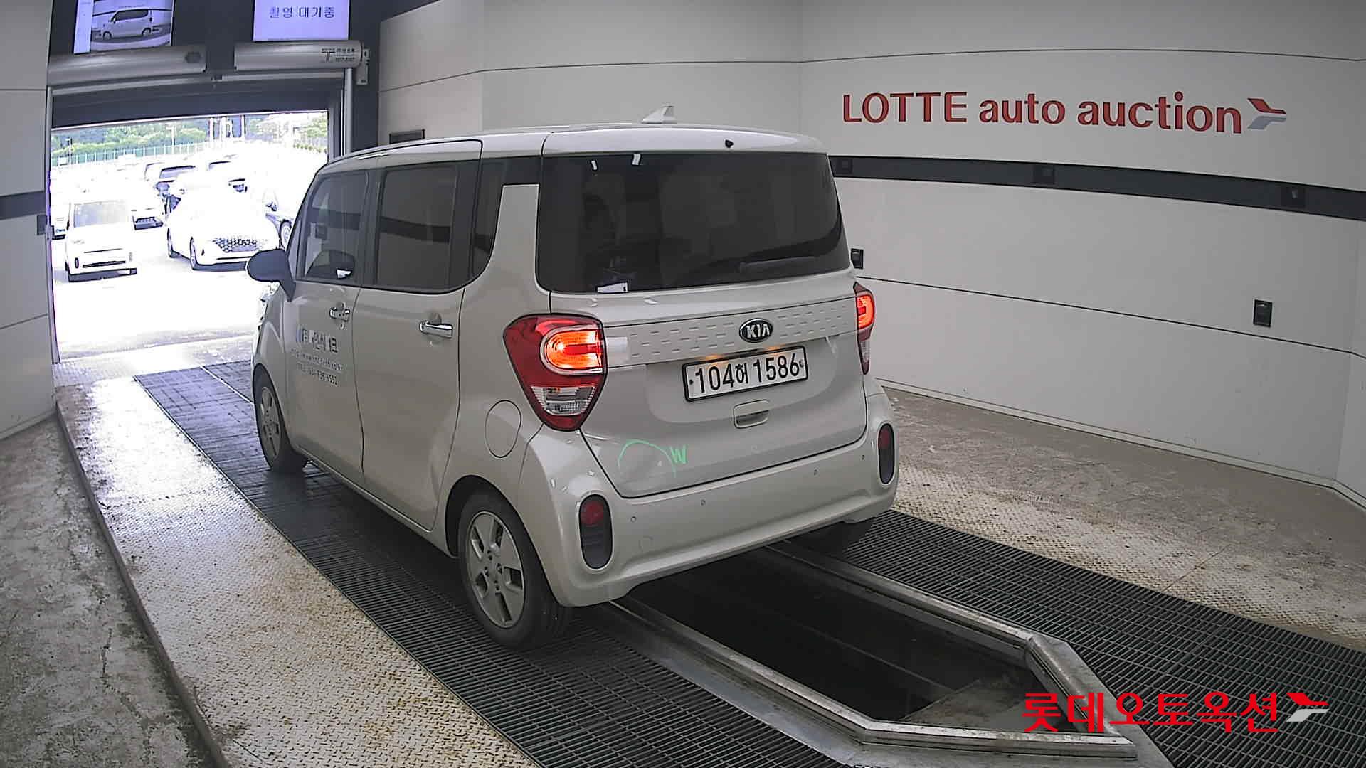 2020 - kia ray