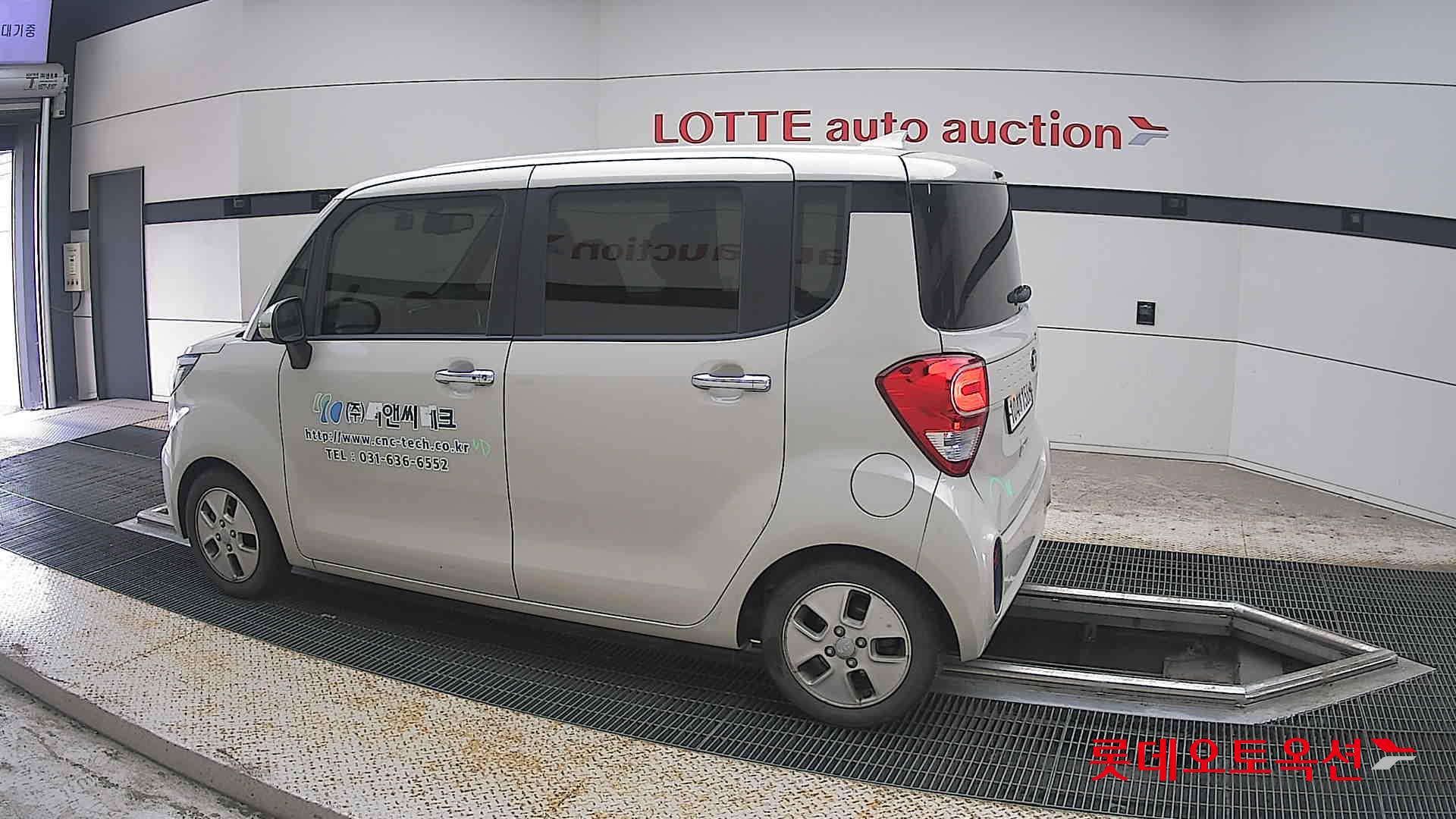 2020 - kia ray