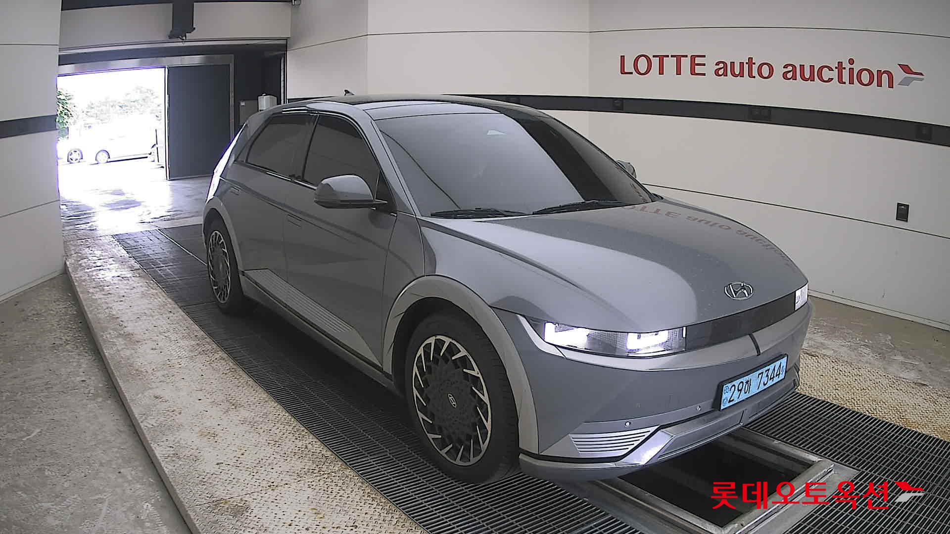 2022 - hyundai ioniq