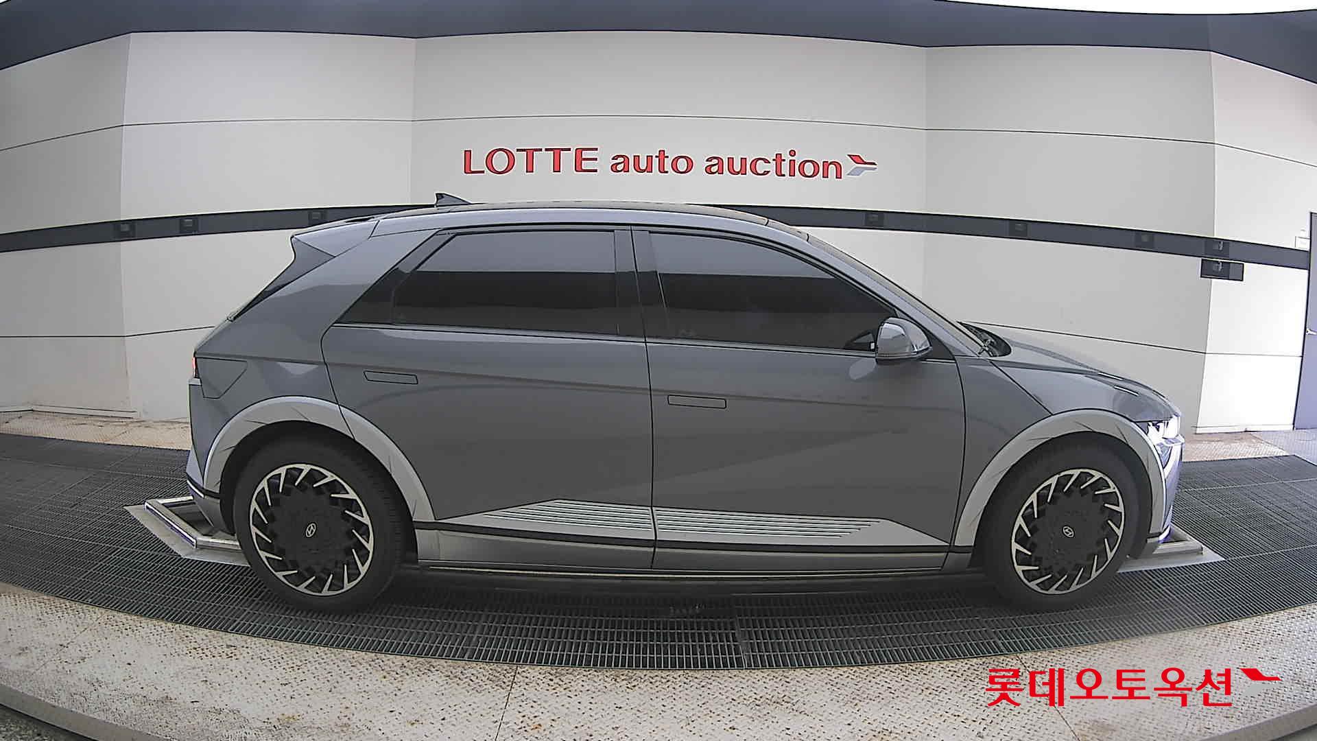 2022 - hyundai ioniq