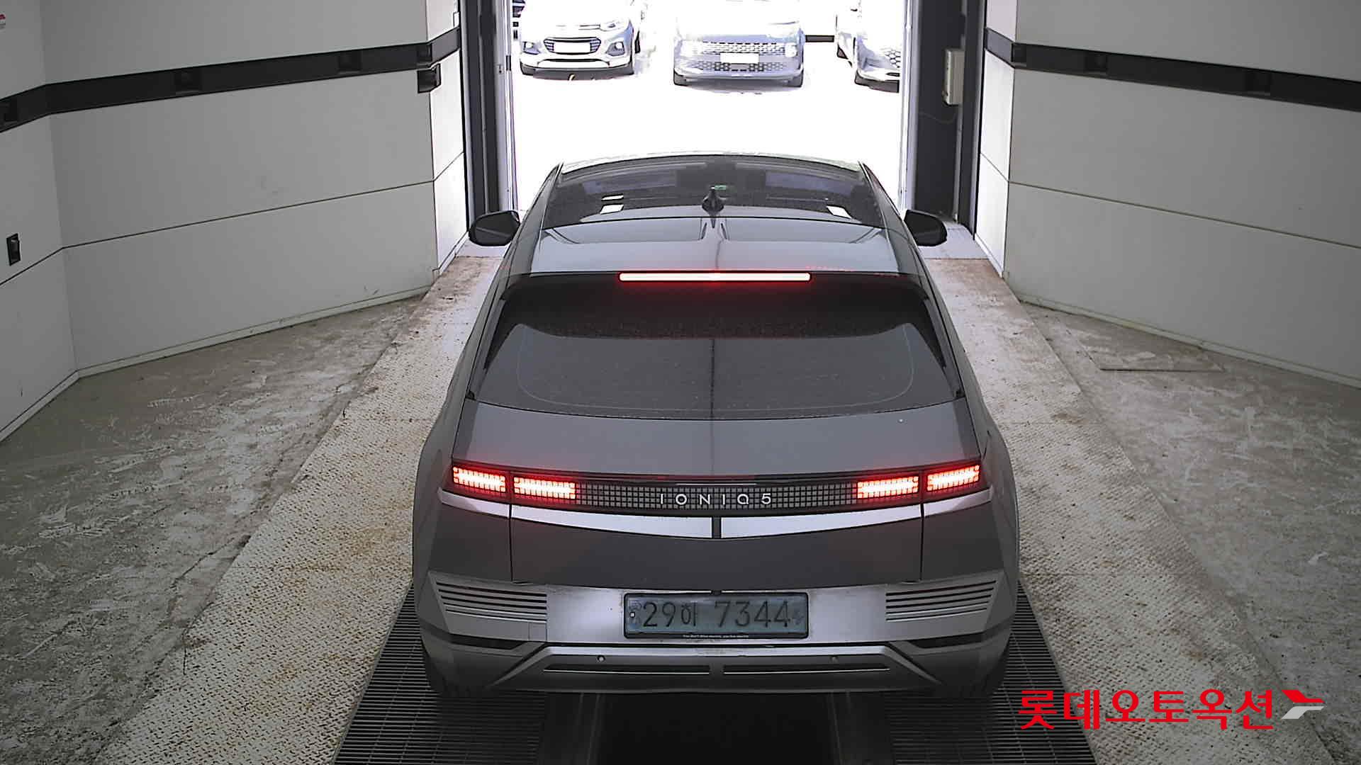 2022 - hyundai ioniq