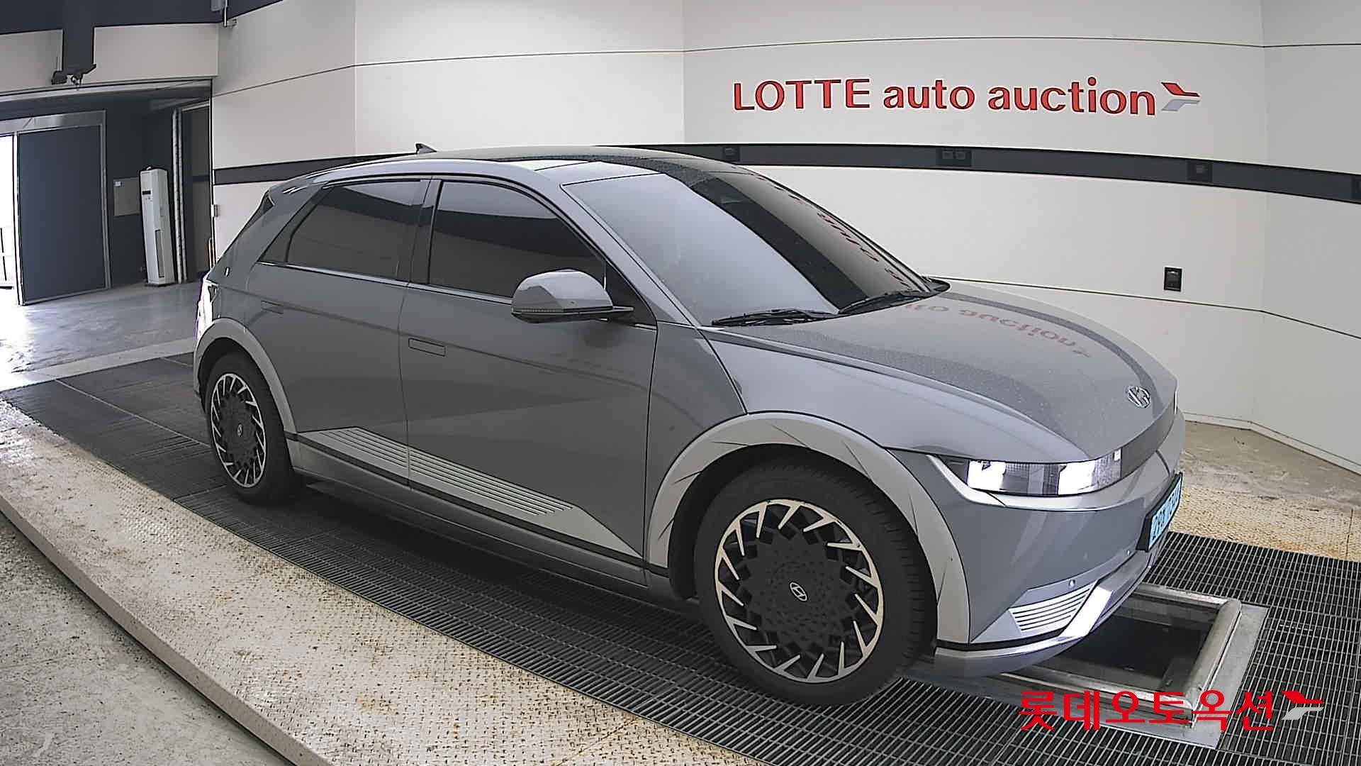 2022 - hyundai ioniq