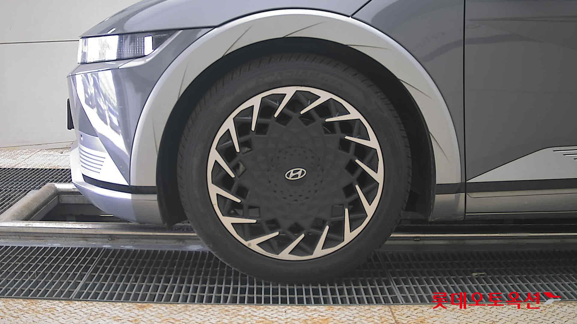 2022 - hyundai ioniq