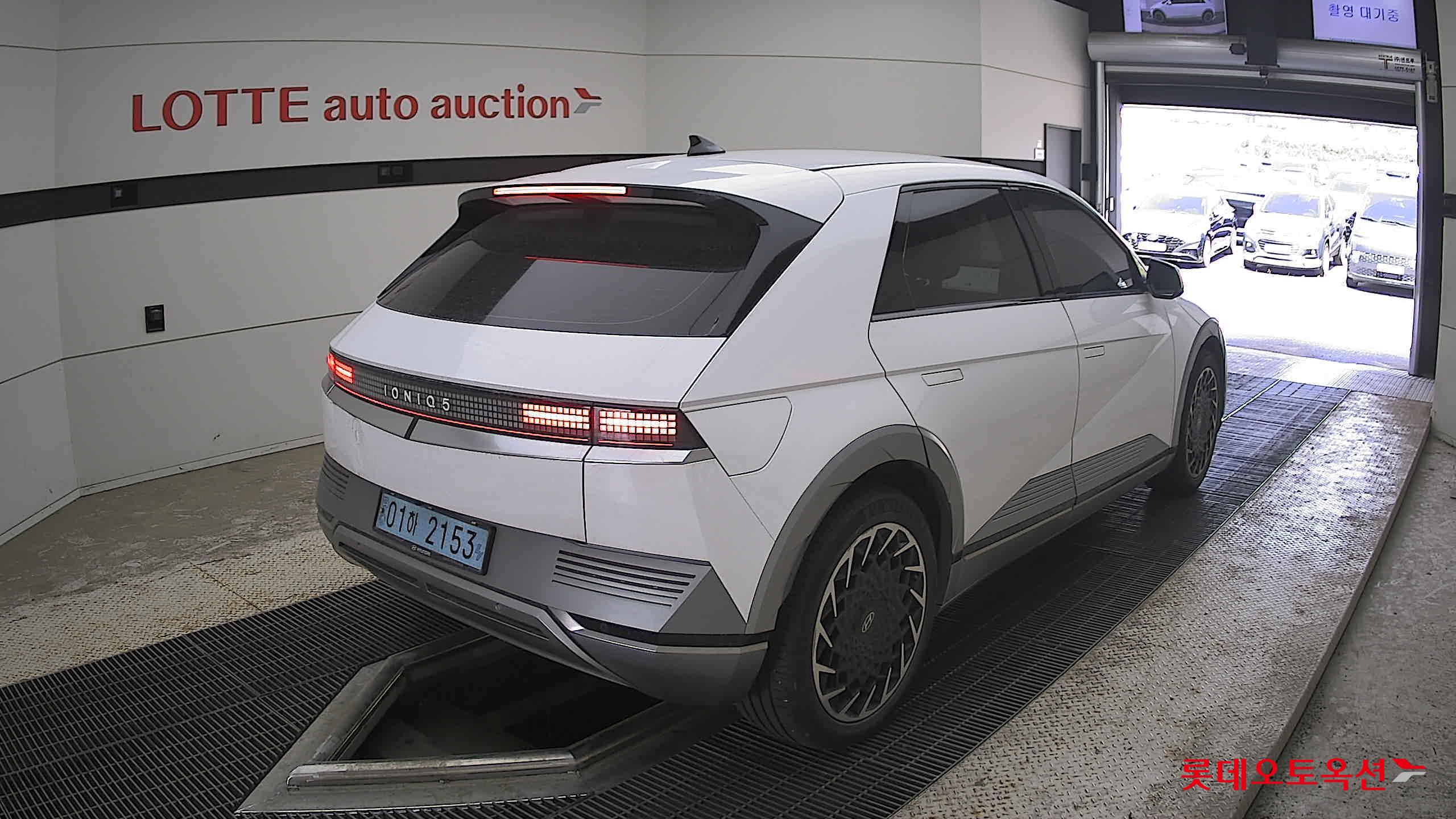 2022 - hyundai ioniq
