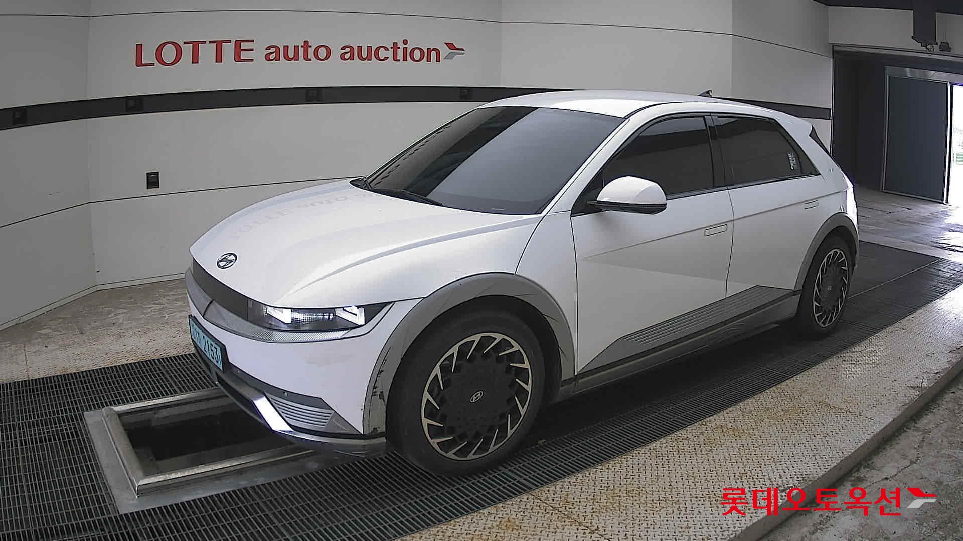 2022 - hyundai ioniq