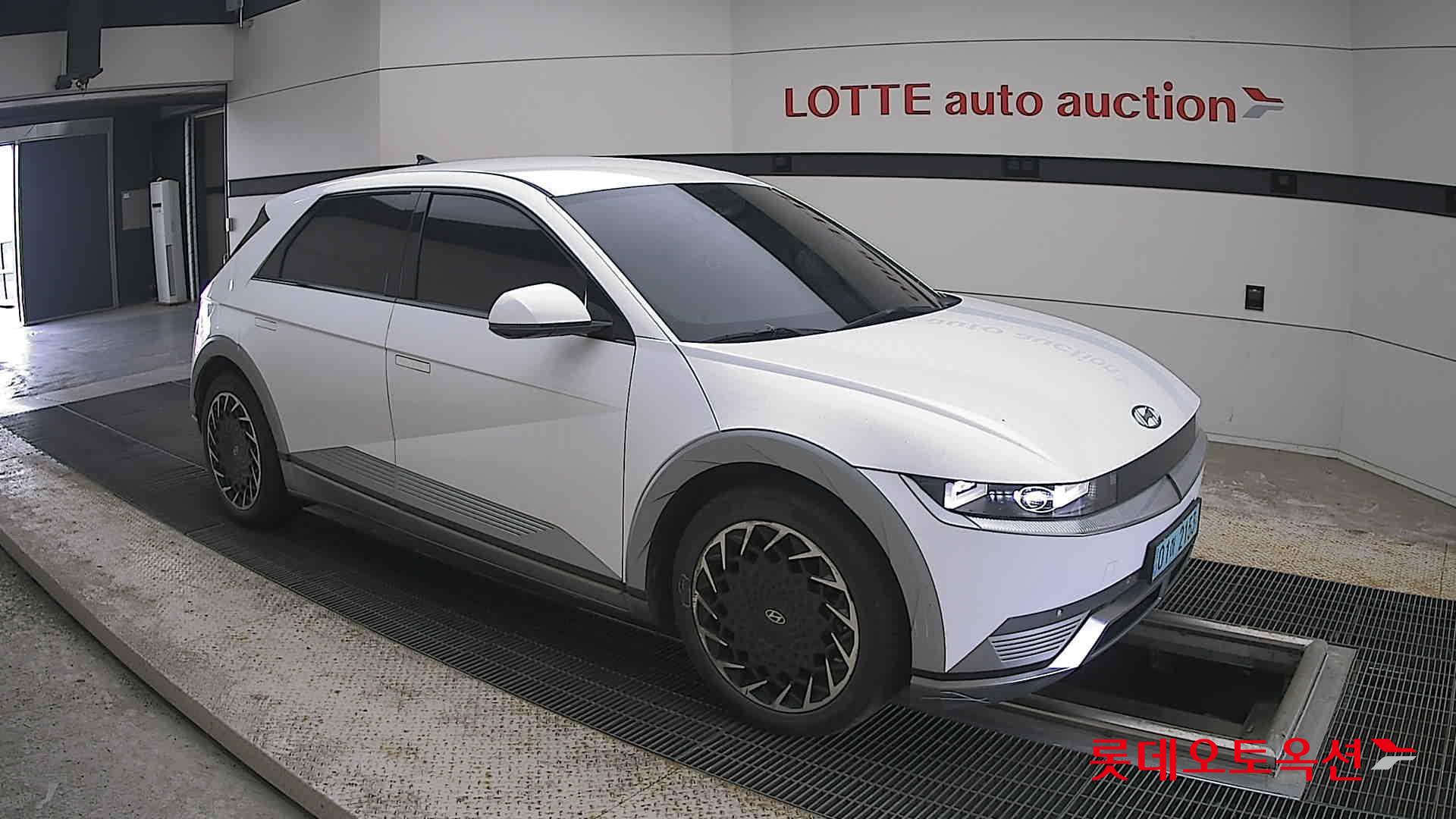 2022 - hyundai ioniq