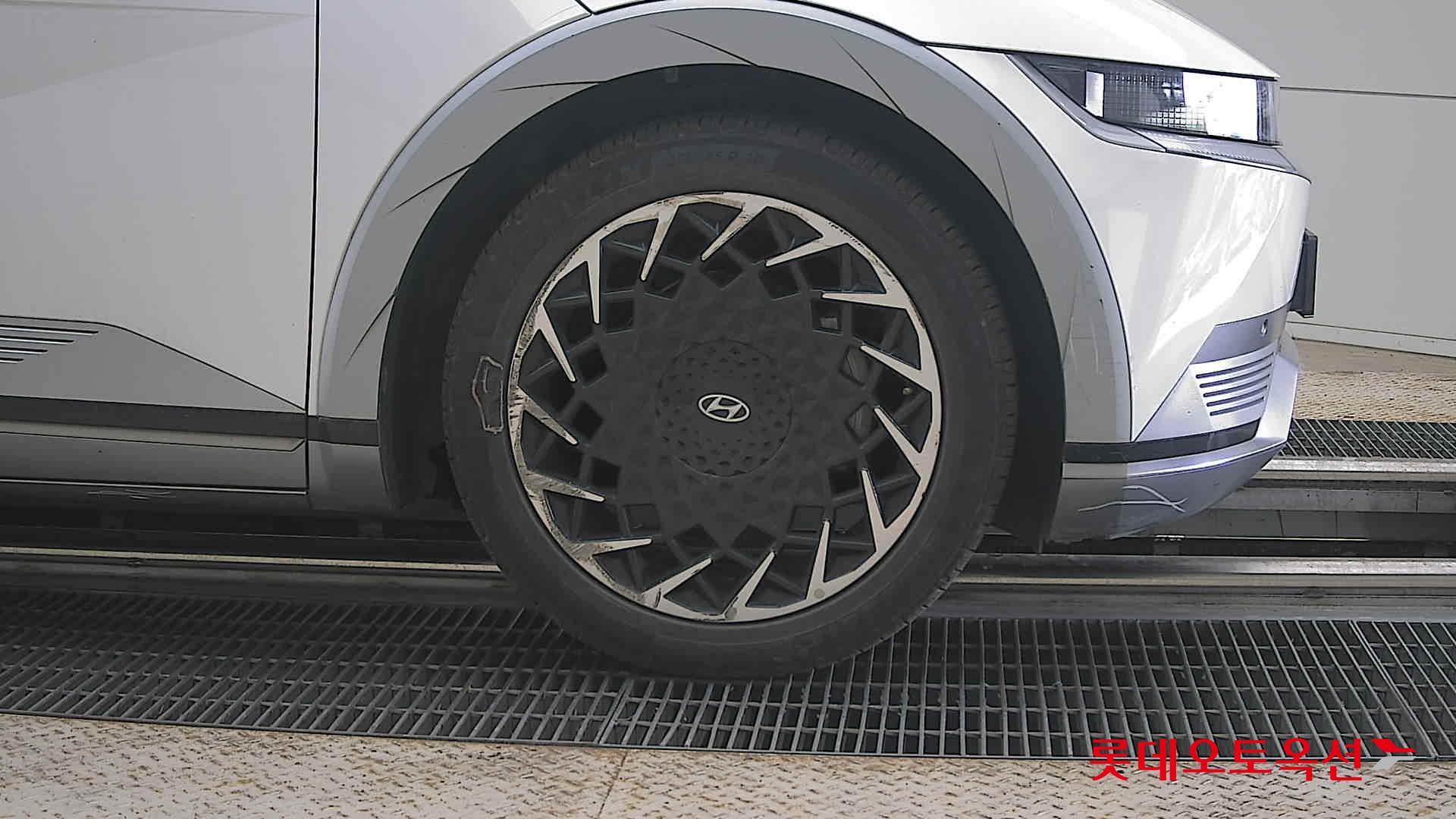 2022 - hyundai ioniq