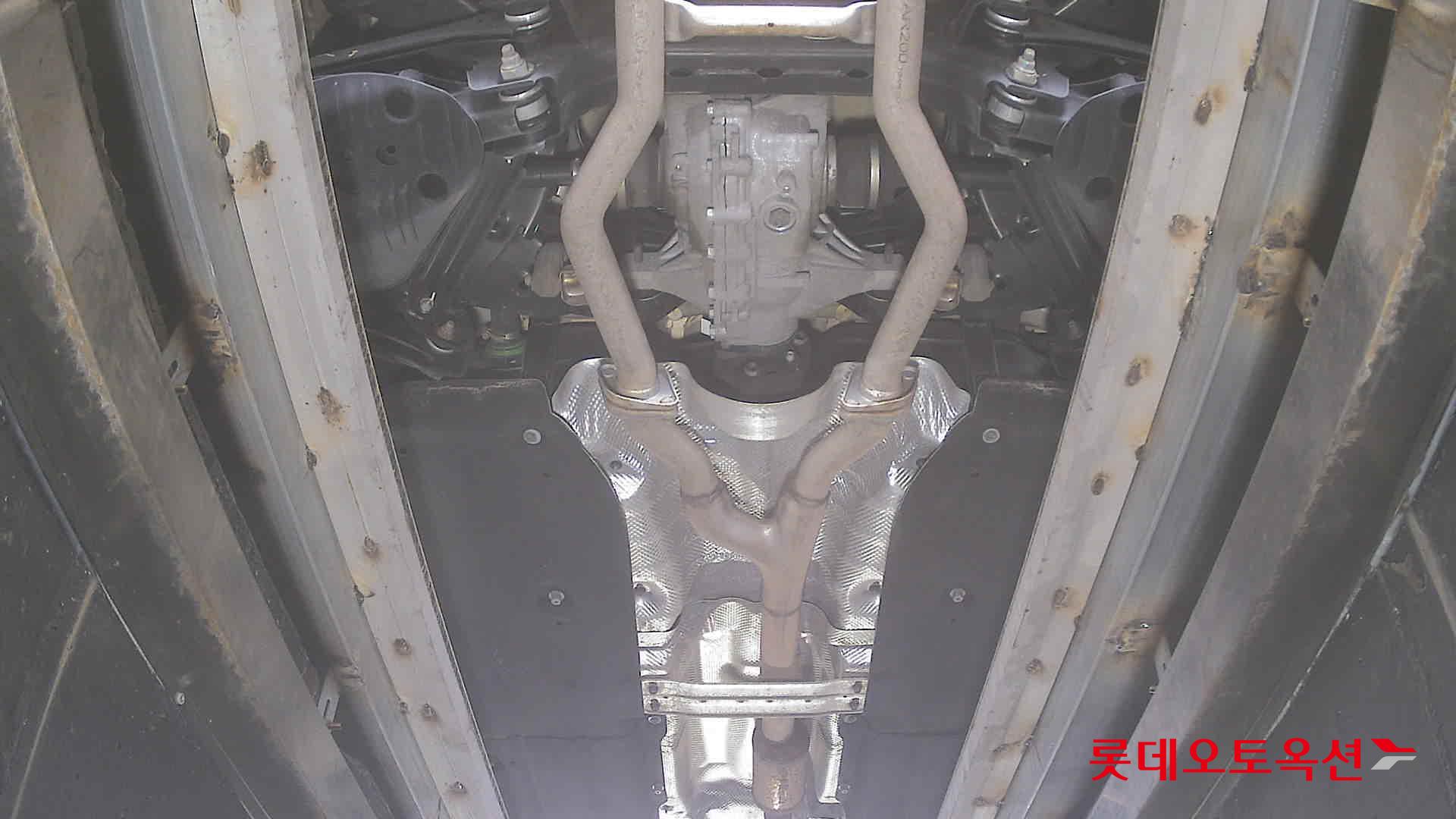 2022 - genesis gv70